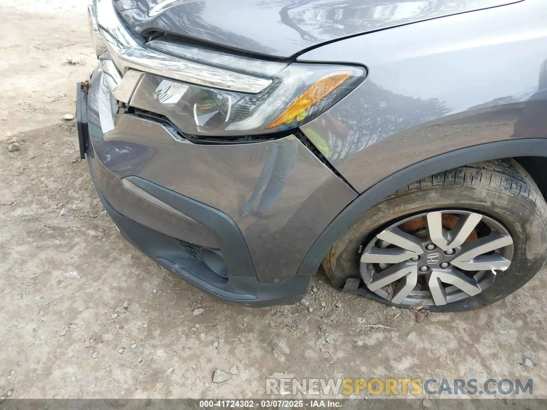 6 Photograph of a damaged car 5FNYF6H54NB009670 HONDA PILOT 2022