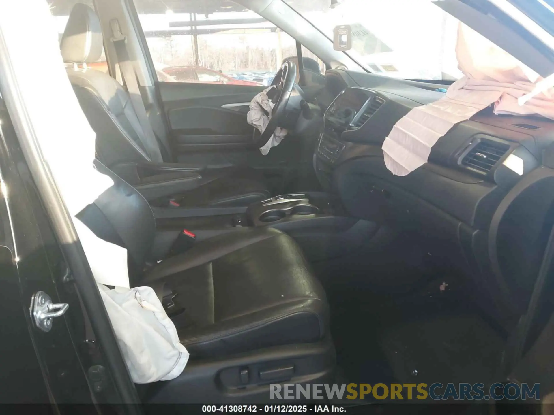 5 Photograph of a damaged car 5FNYF6H57NB035910 HONDA PILOT 2022