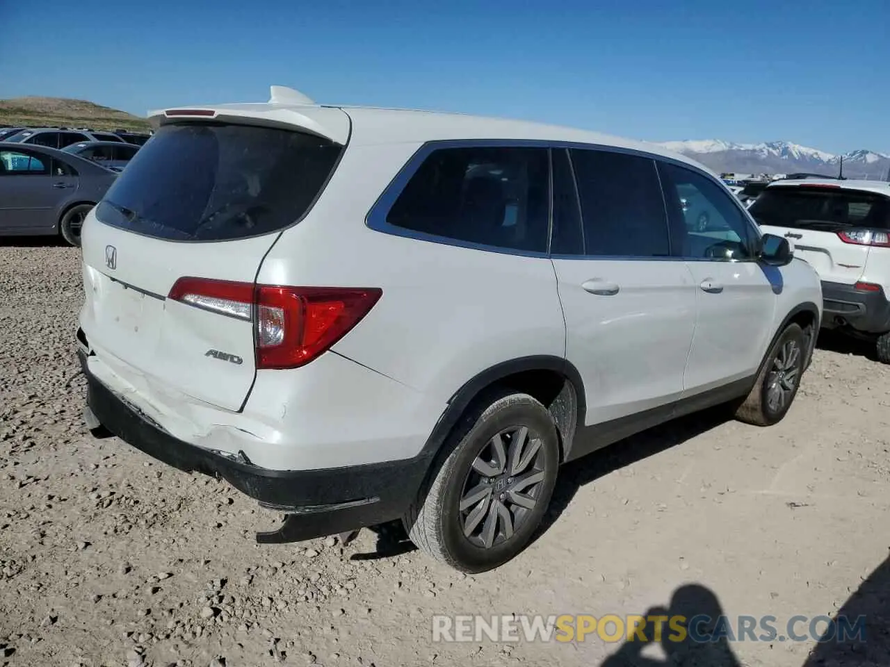 3 Photograph of a damaged car 5FNYF6H58NB011731 HONDA PILOT 2022