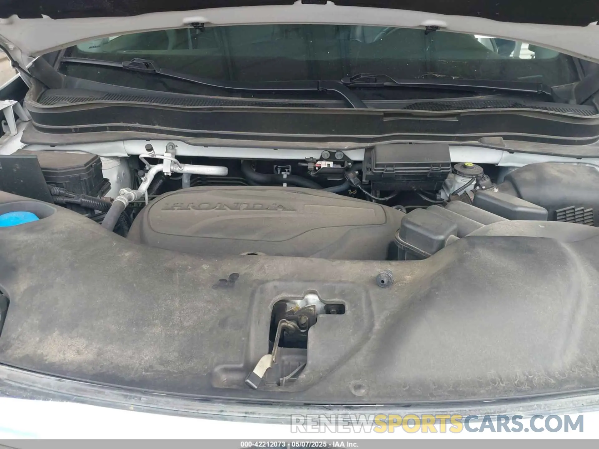 10 Photograph of a damaged car 5FNYF6H59NB019885 HONDA PILOT 2022