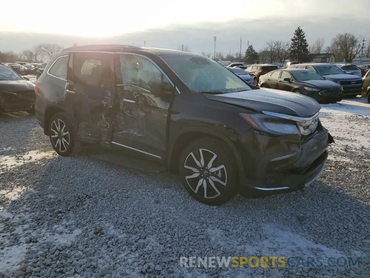 4 Photograph of a damaged car 5FNYF6H60NB100721 HONDA PILOT 2022