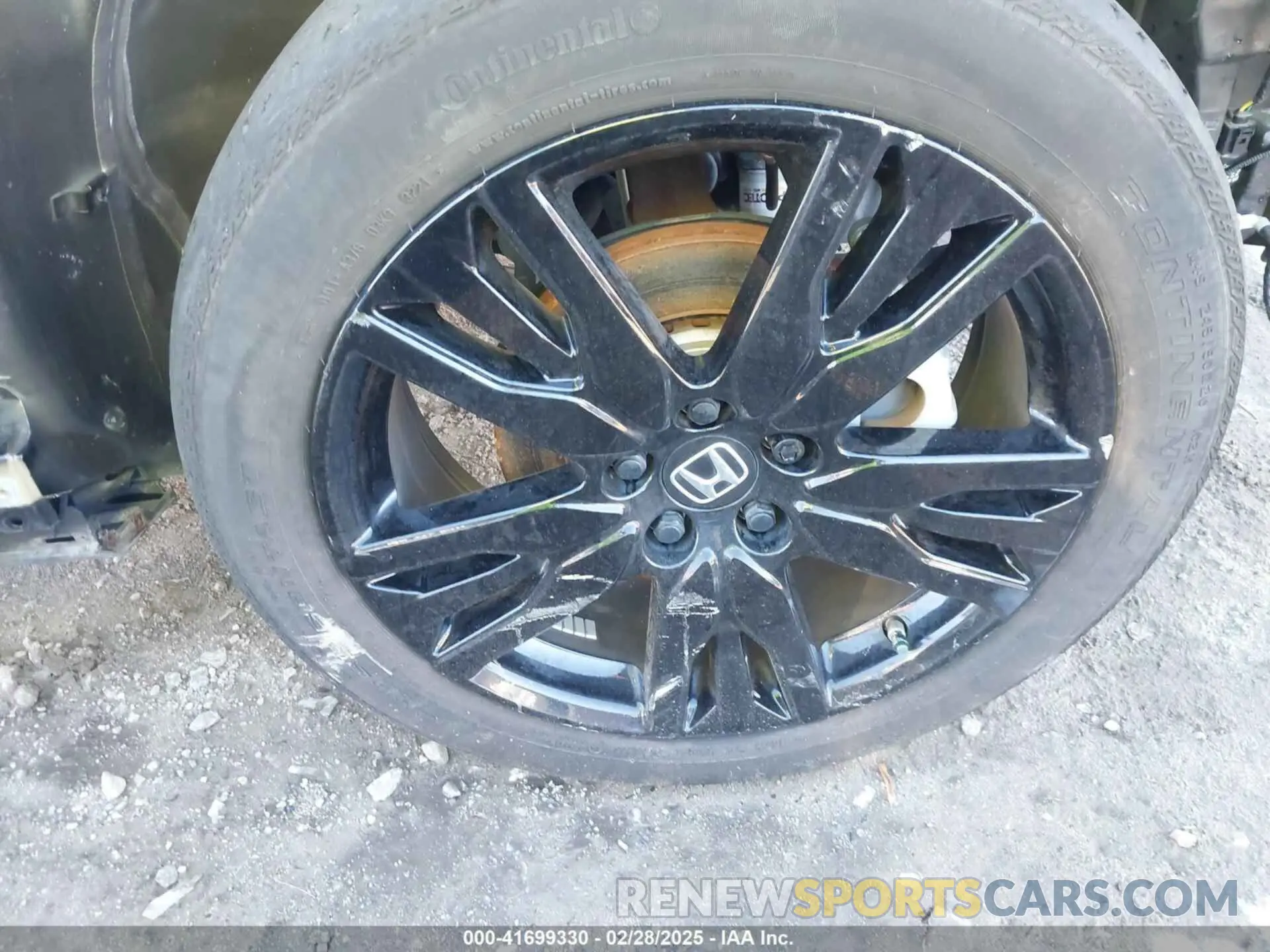 18 Photograph of a damaged car 5FNYF6H73NB006907 HONDA PILOT 2022