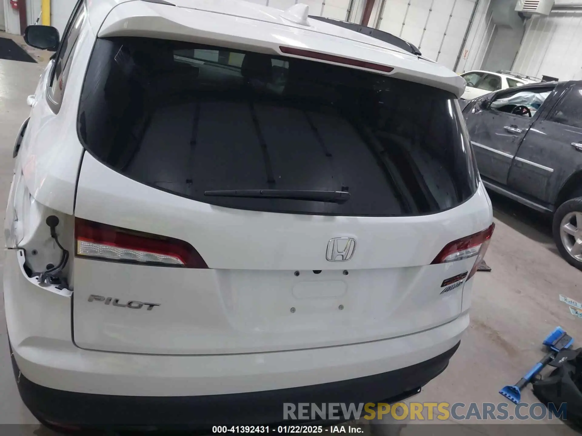 16 Фотография поврежденного автомобиля 5FNYF6H80NB081346 HONDA PILOT 2022