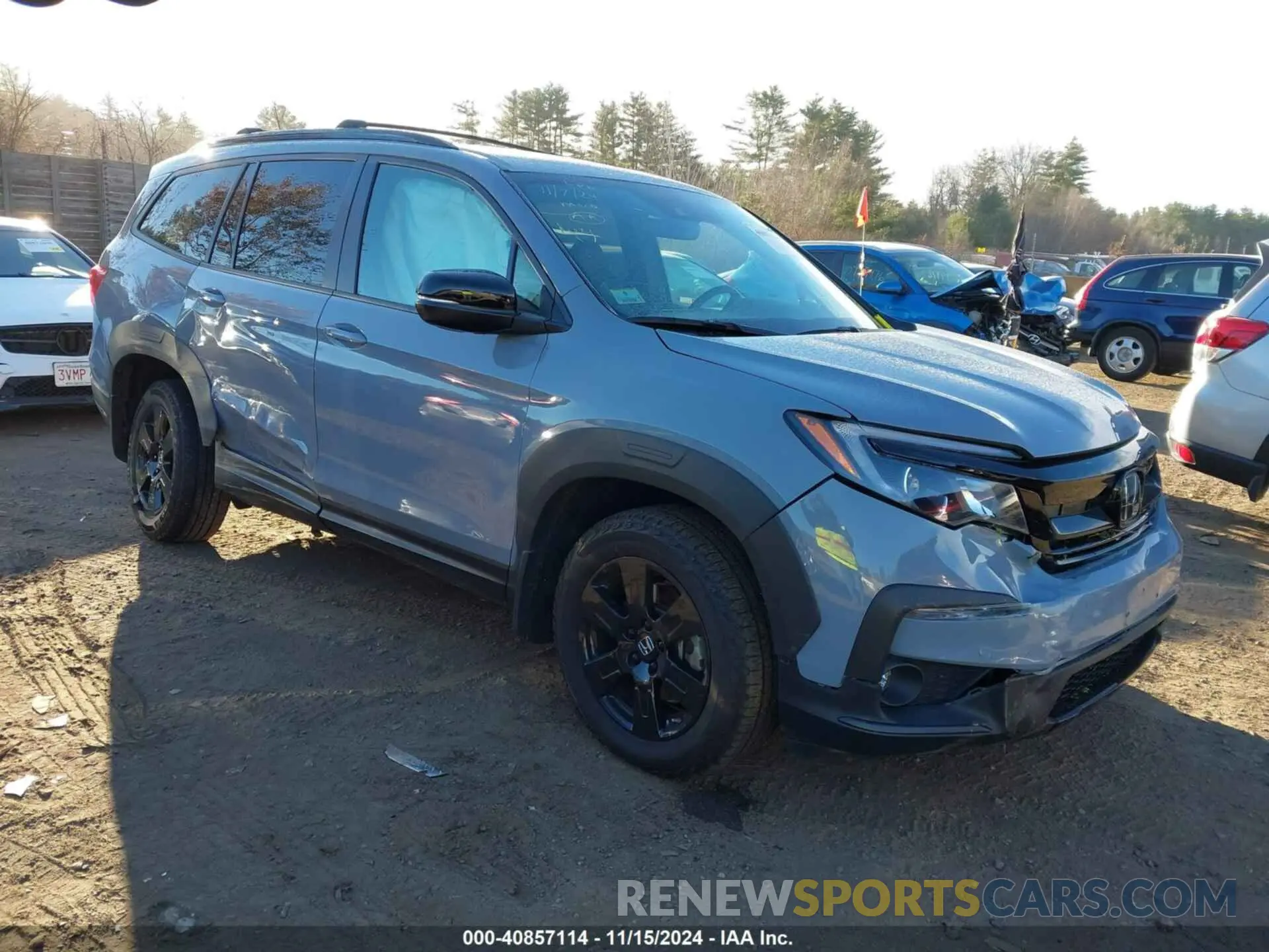 1 Photograph of a damaged car 5FNYF6H88NB068019 HONDA PILOT 2022