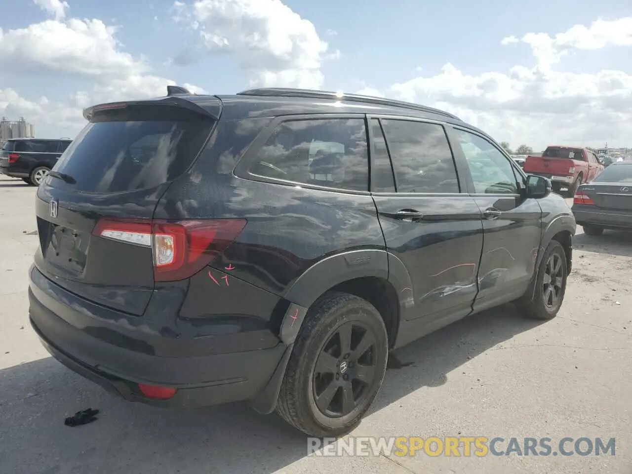3 Photograph of a damaged car 5FNYF6H8XNB055353 HONDA PILOT 2022