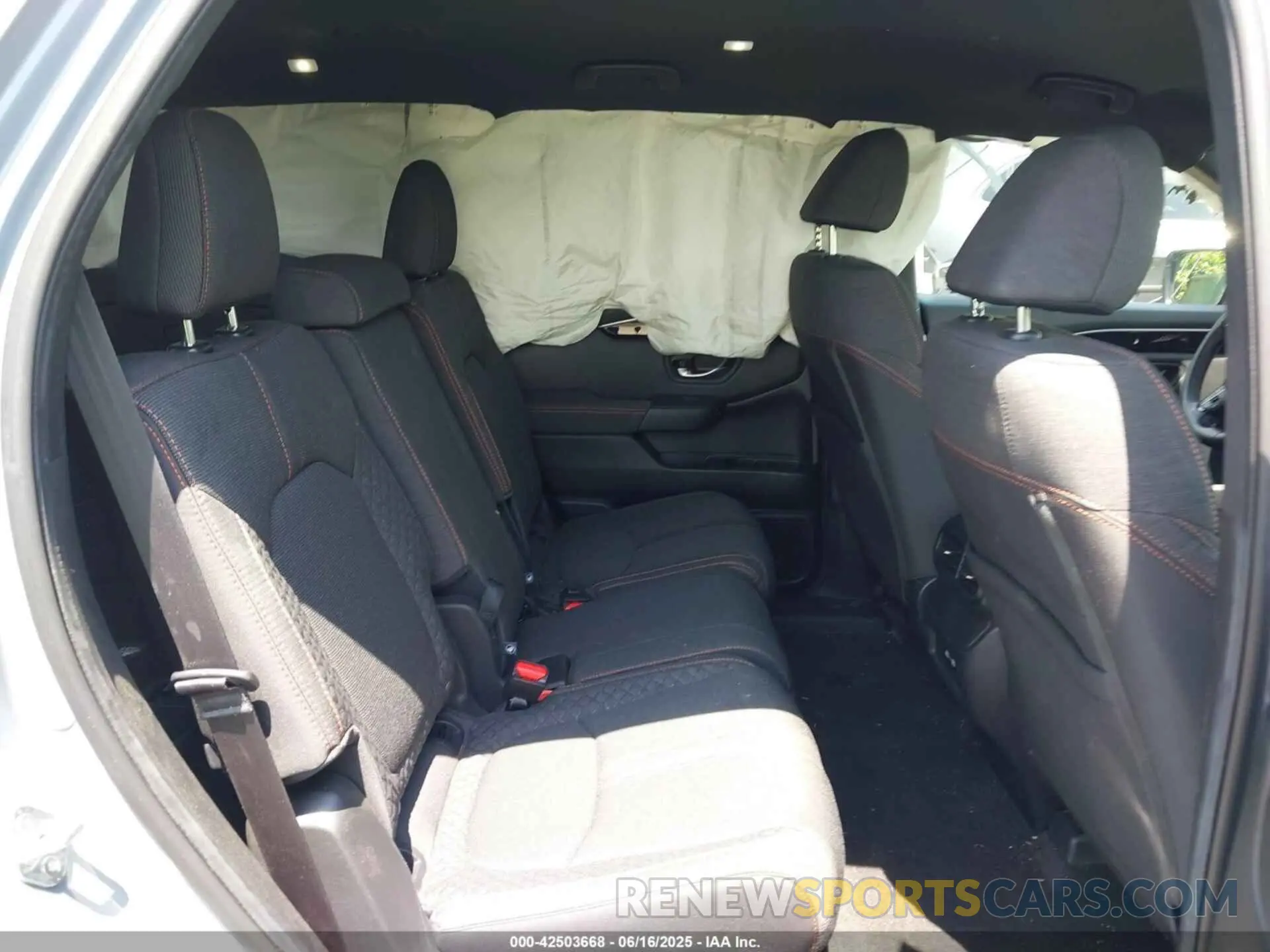 8 Фотография поврежденного автомобиля 5FNYG1H31PB052865 HONDA PILOT 2023