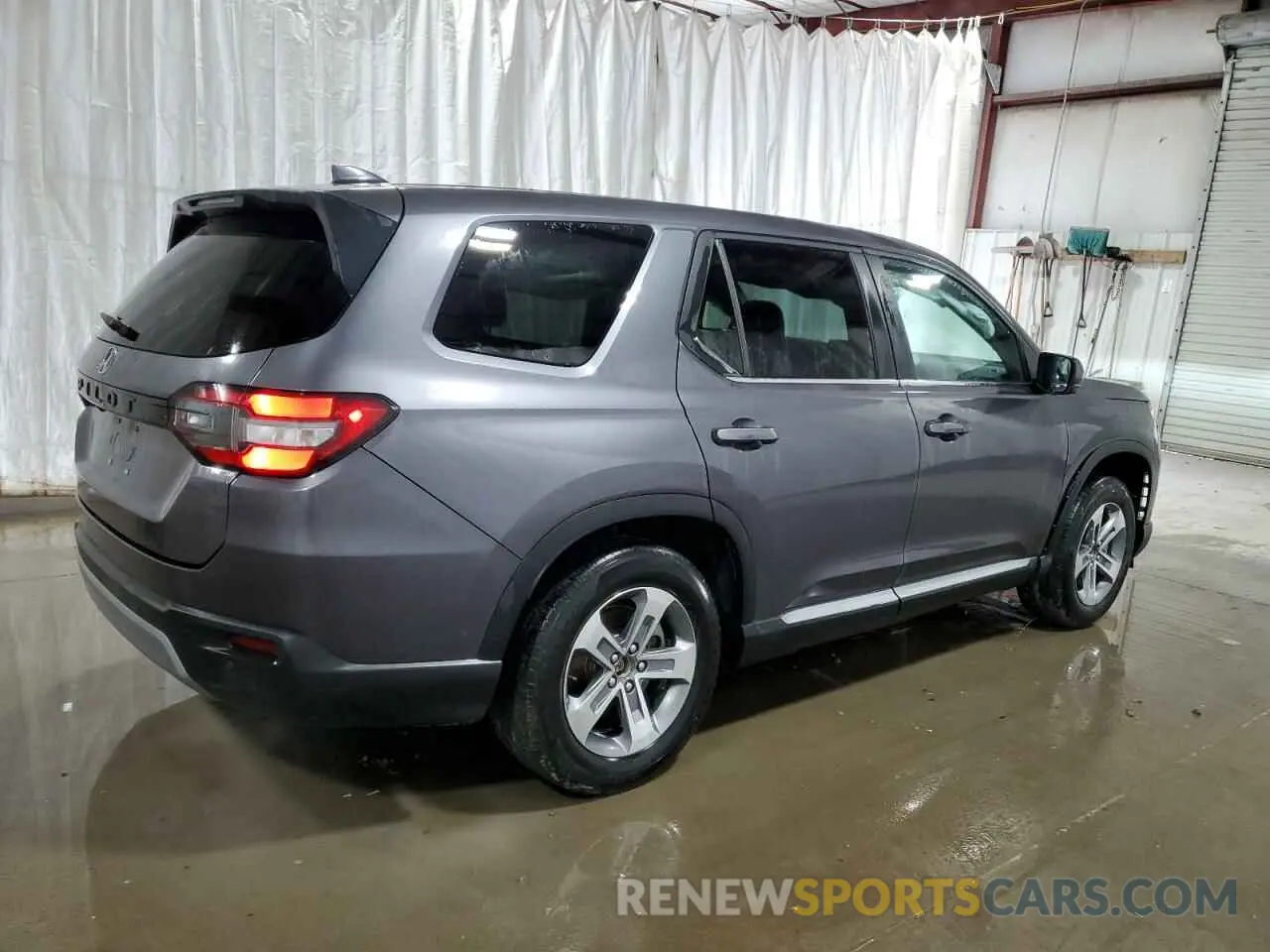 3 Photograph of a damaged car 5FNYG1H40PB034589 HONDA PILOT 2023