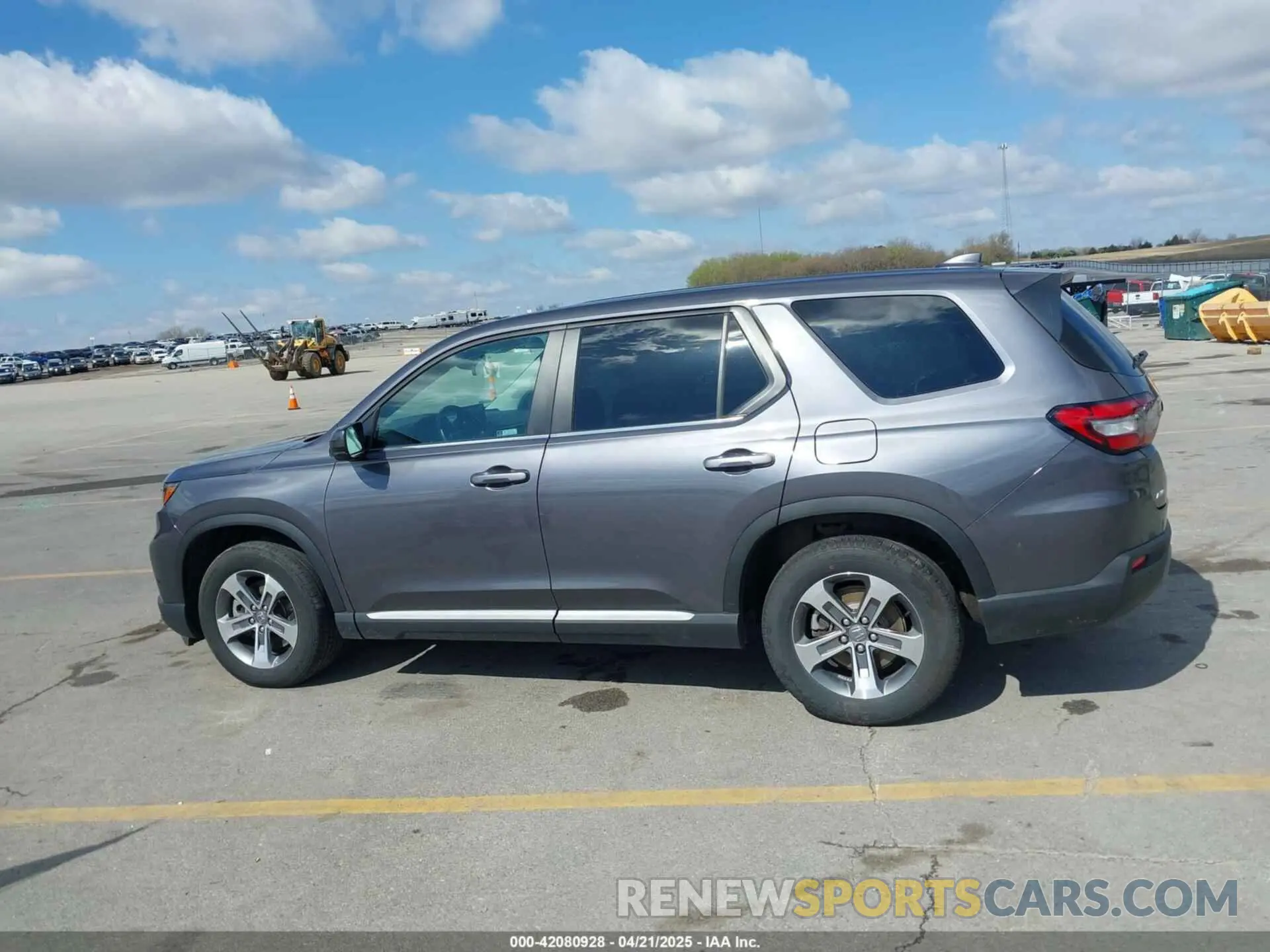 14 Photograph of a damaged car 5FNYG1H42PB054424 HONDA PILOT 2023