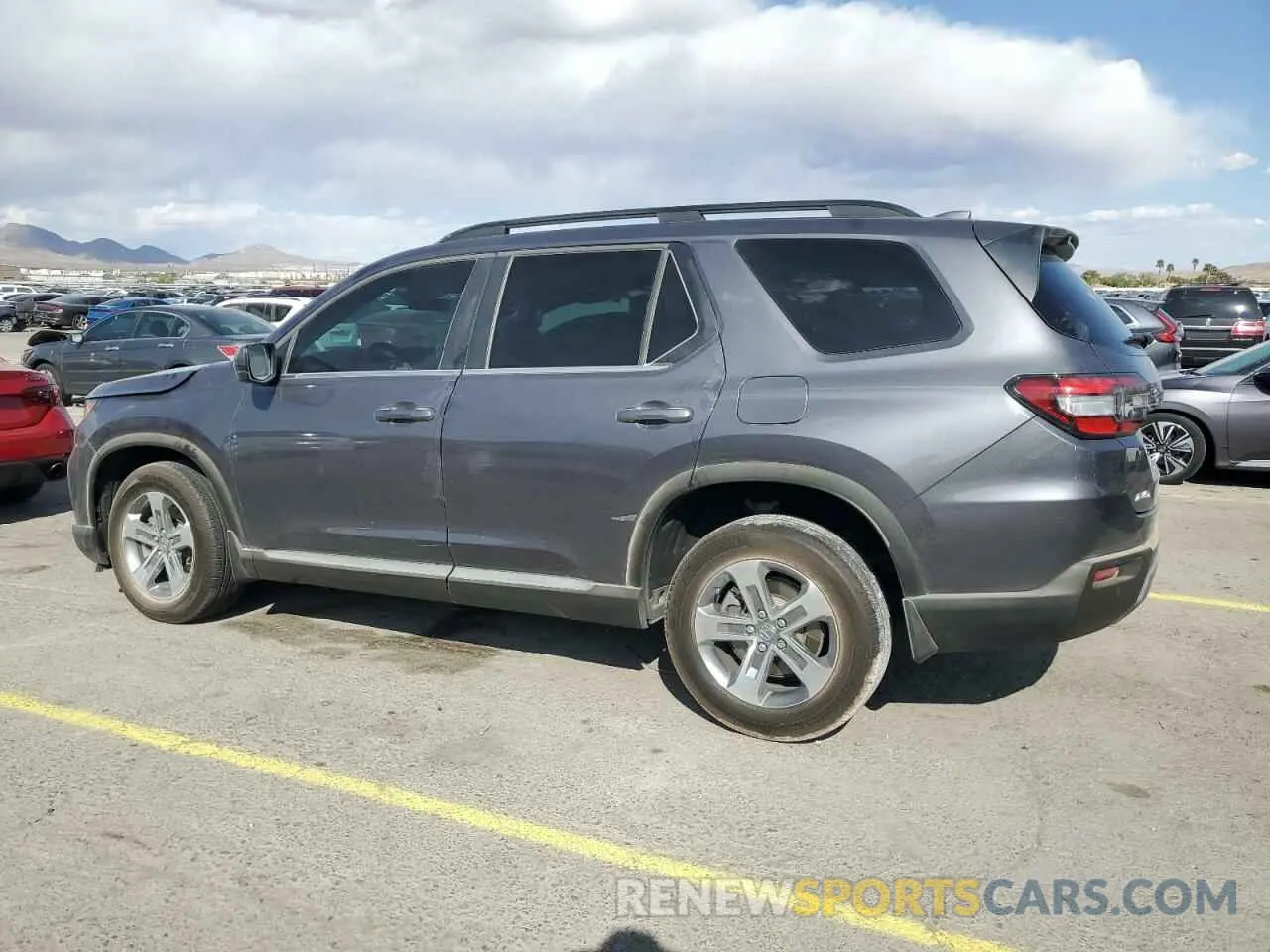 2 Photograph of a damaged car 5FNYG1H48PB015692 HONDA PILOT 2023