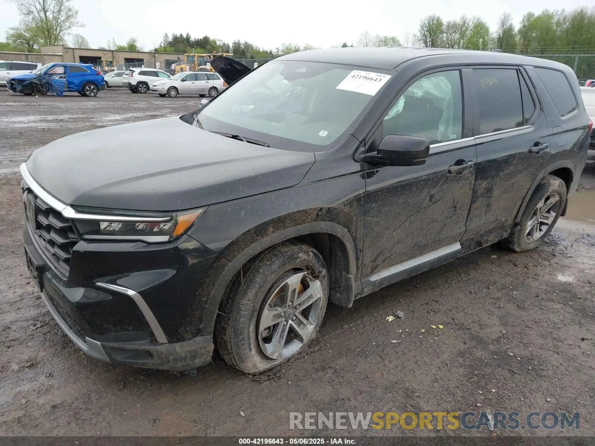 2 Photograph of a damaged car 5FNYG1H48PB045971 HONDA PILOT 2023