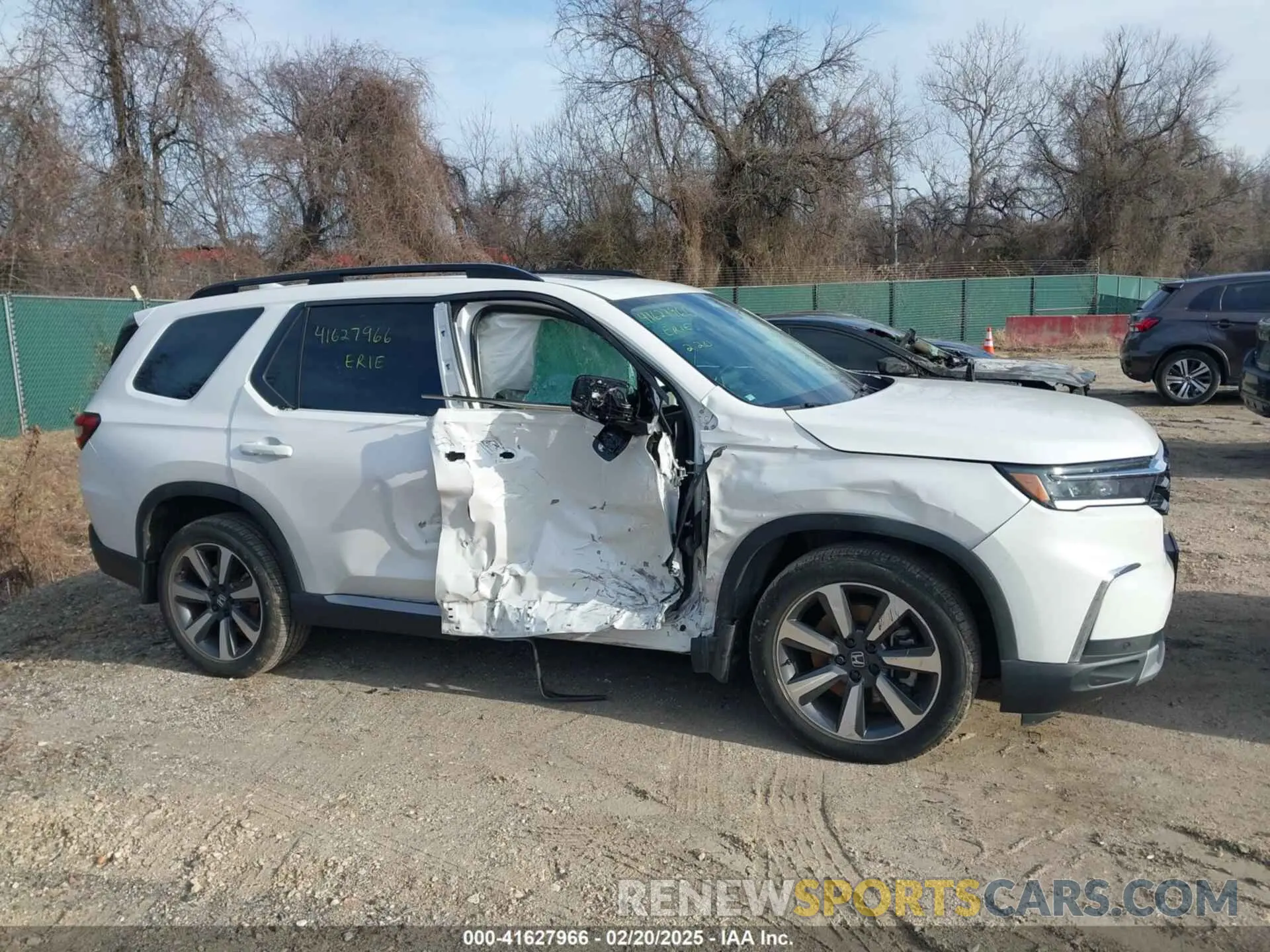 13 Фотография поврежденного автомобиля 5FNYG1H73PB020471 HONDA PILOT 2023