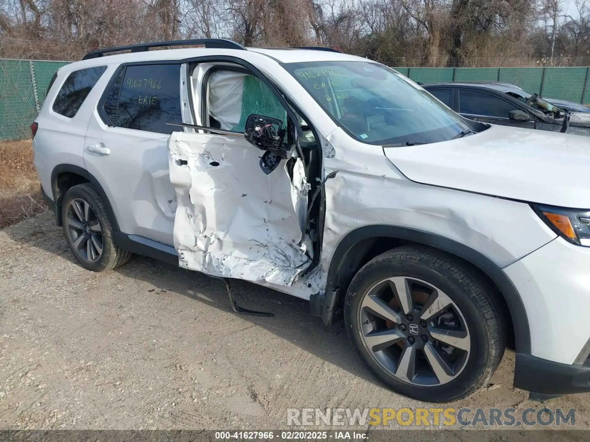 6 Фотография поврежденного автомобиля 5FNYG1H73PB020471 HONDA PILOT 2023