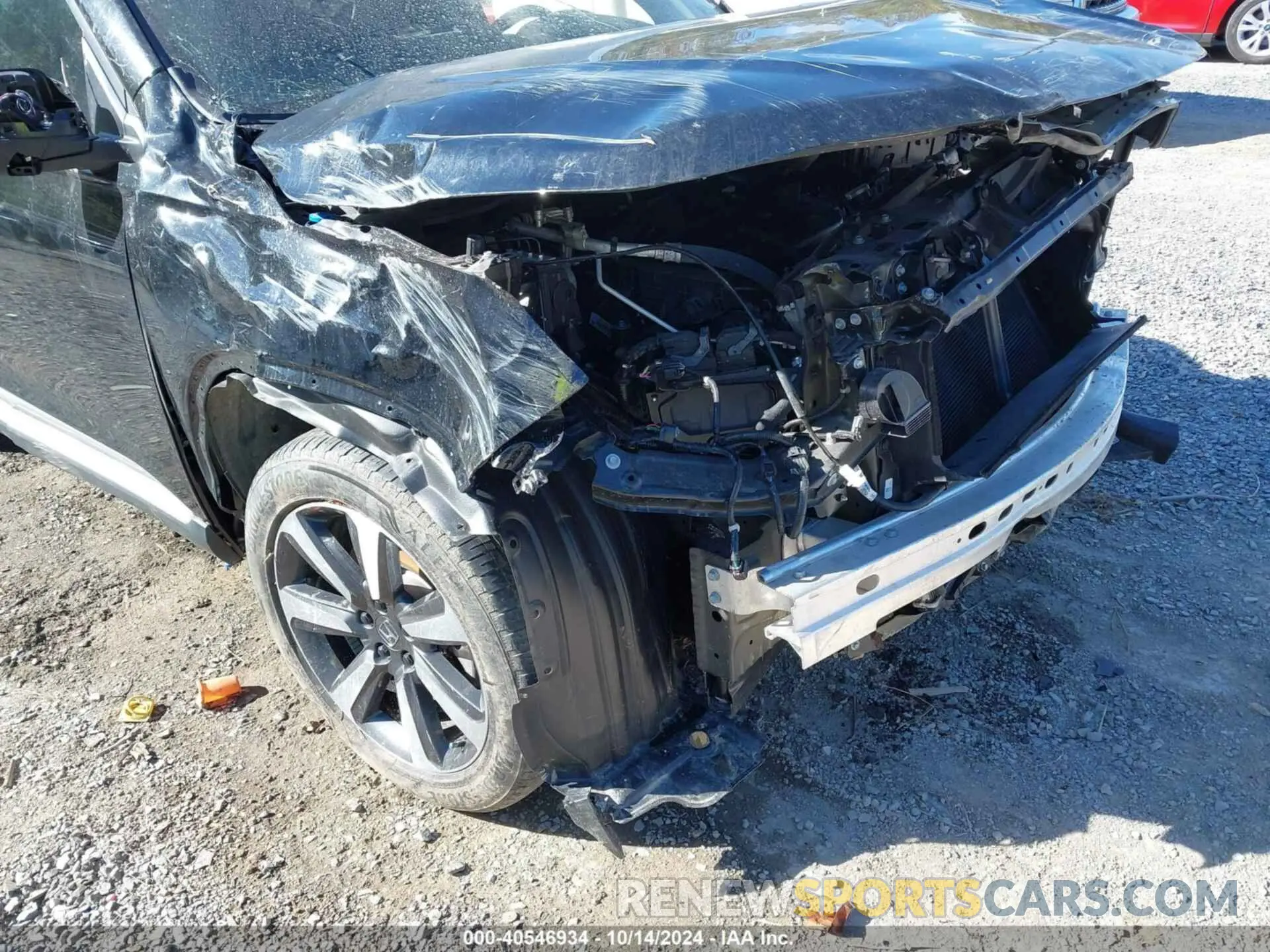 13 Photograph of a damaged car 5FNYG1H77PB013782 HONDA PILOT 2023