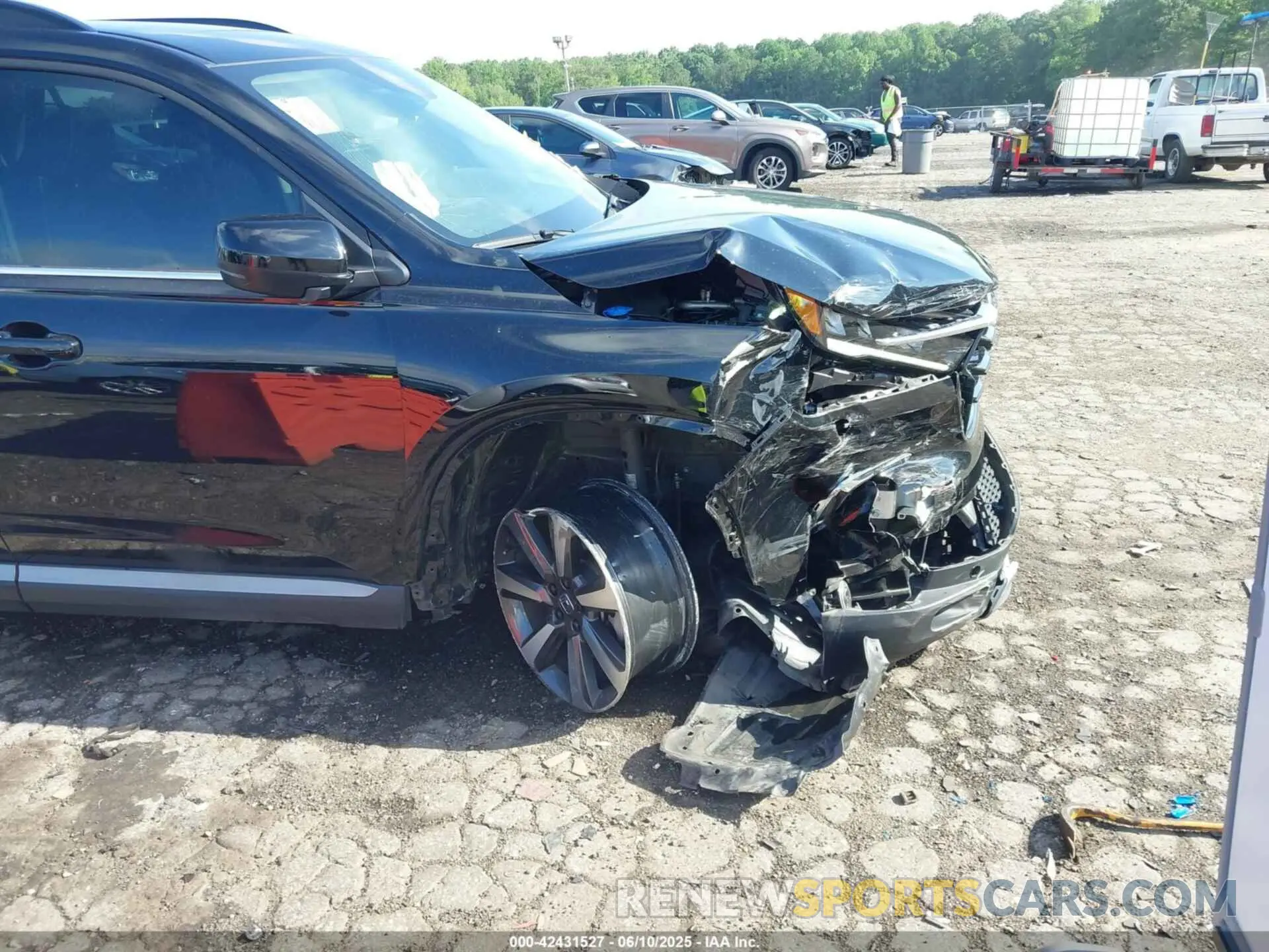 6 Photograph of a damaged car 5FNYG1H80PB005239 HONDA PILOT 2023