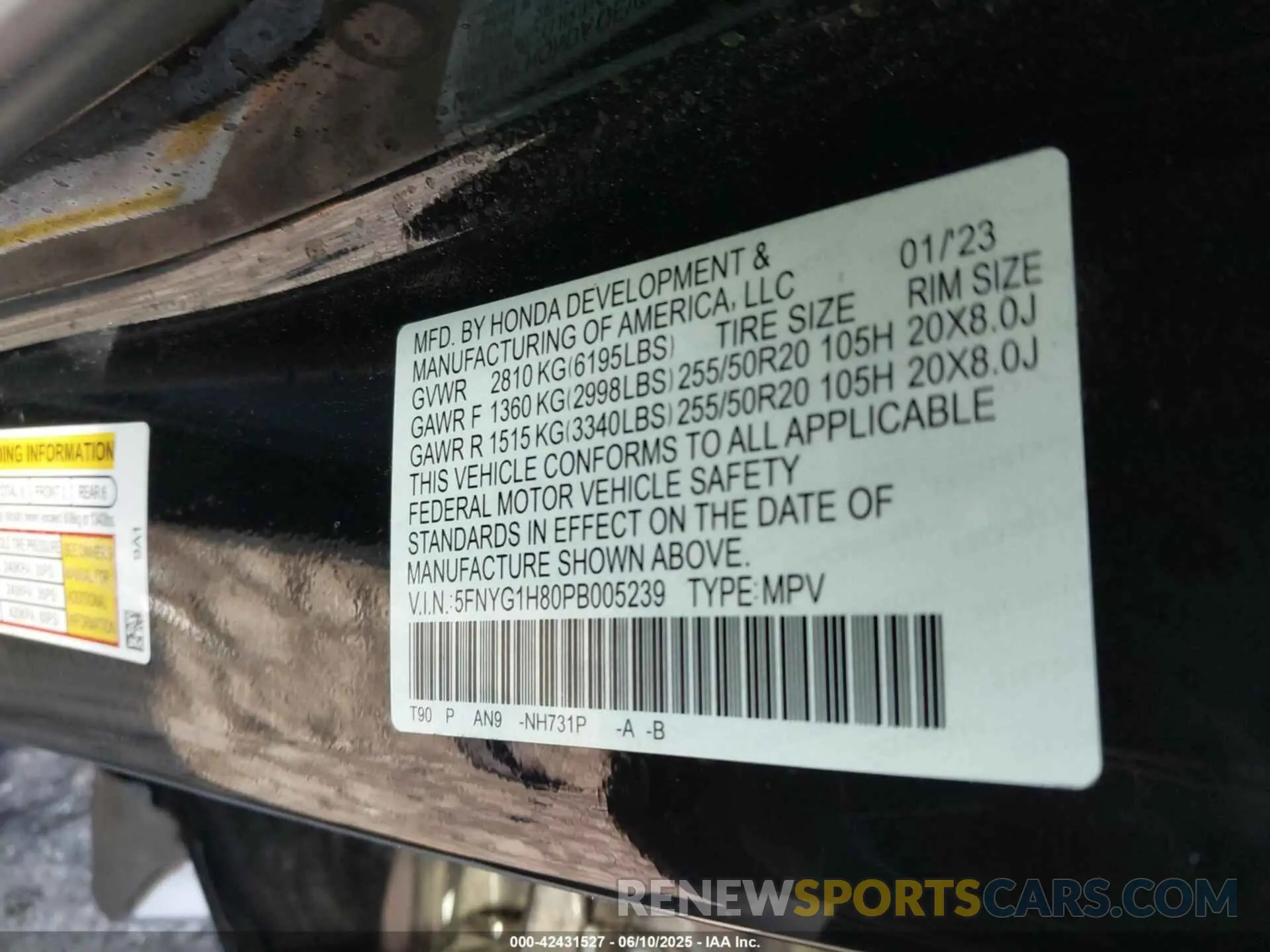 9 Photograph of a damaged car 5FNYG1H80PB005239 HONDA PILOT 2023