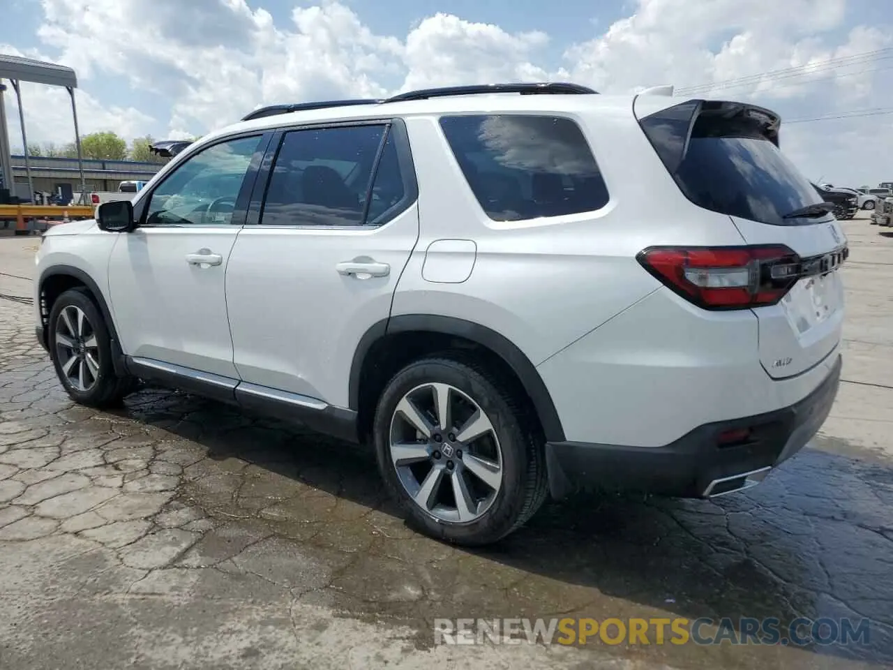 2 Photograph of a damaged car 5FNYG1H87PB033698 HONDA PILOT 2023