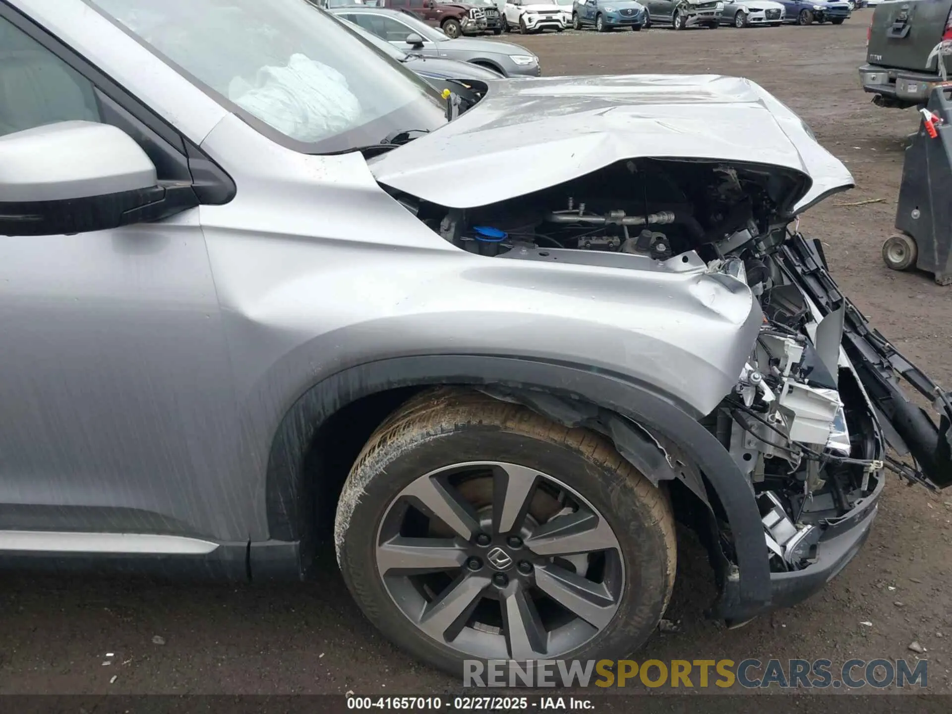 18 Photograph of a damaged car 5FNYG1H87PB034320 HONDA PILOT 2023