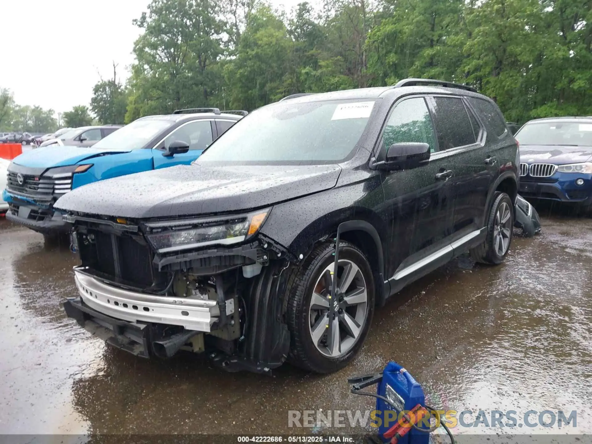 2 Photograph of a damaged car 5FNYG1H87PB040148 HONDA PILOT 2023