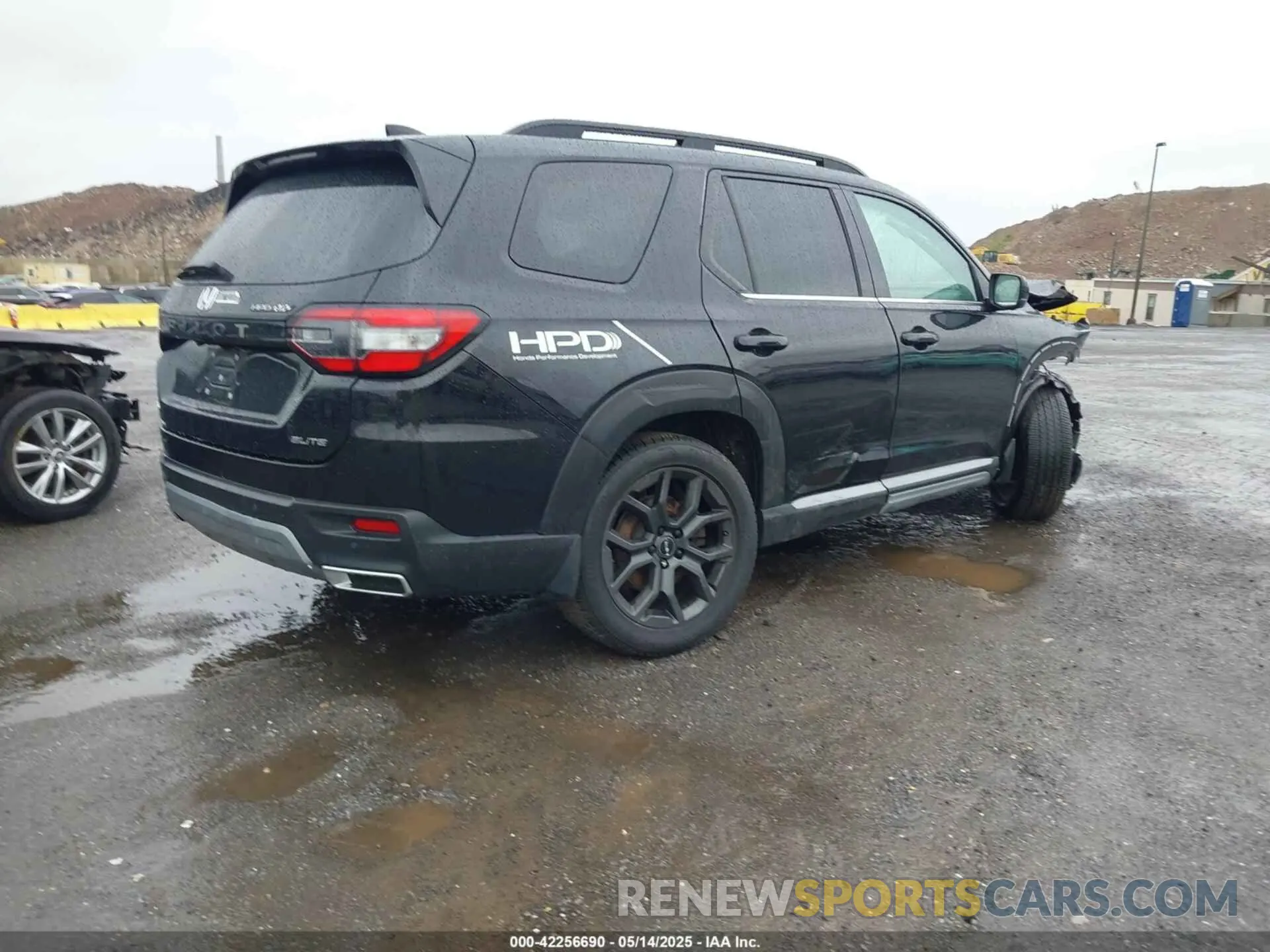 4 Фотография поврежденного автомобиля 5FNYG1H89PB030270 HONDA PILOT 2023