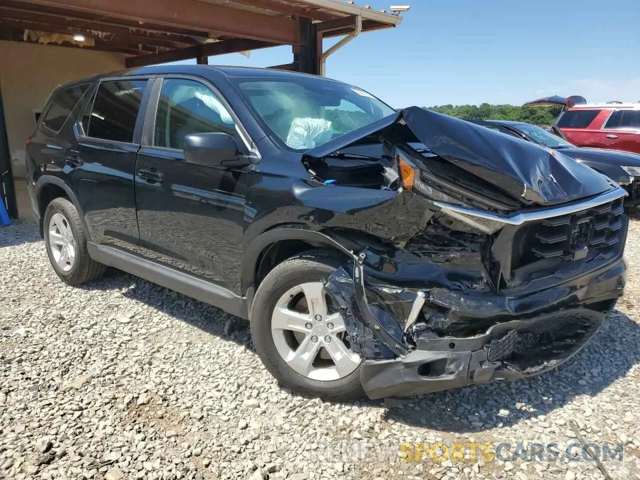 4 Photograph of a damaged car 5FNYG2H21PB004294 HONDA PILOT 2023