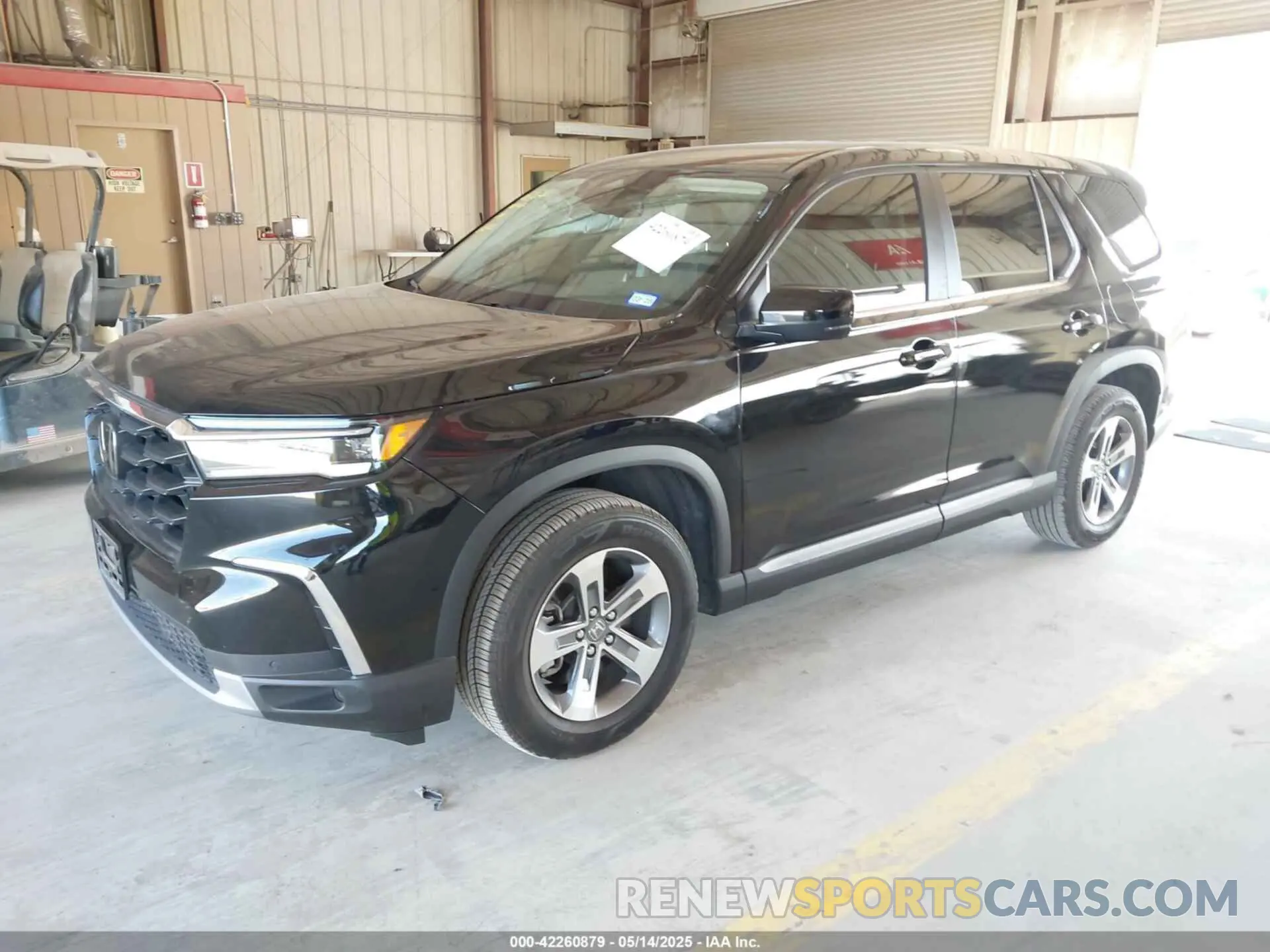 2 Photograph of a damaged car 5FNYG2H53PB014416 HONDA PILOT 2023