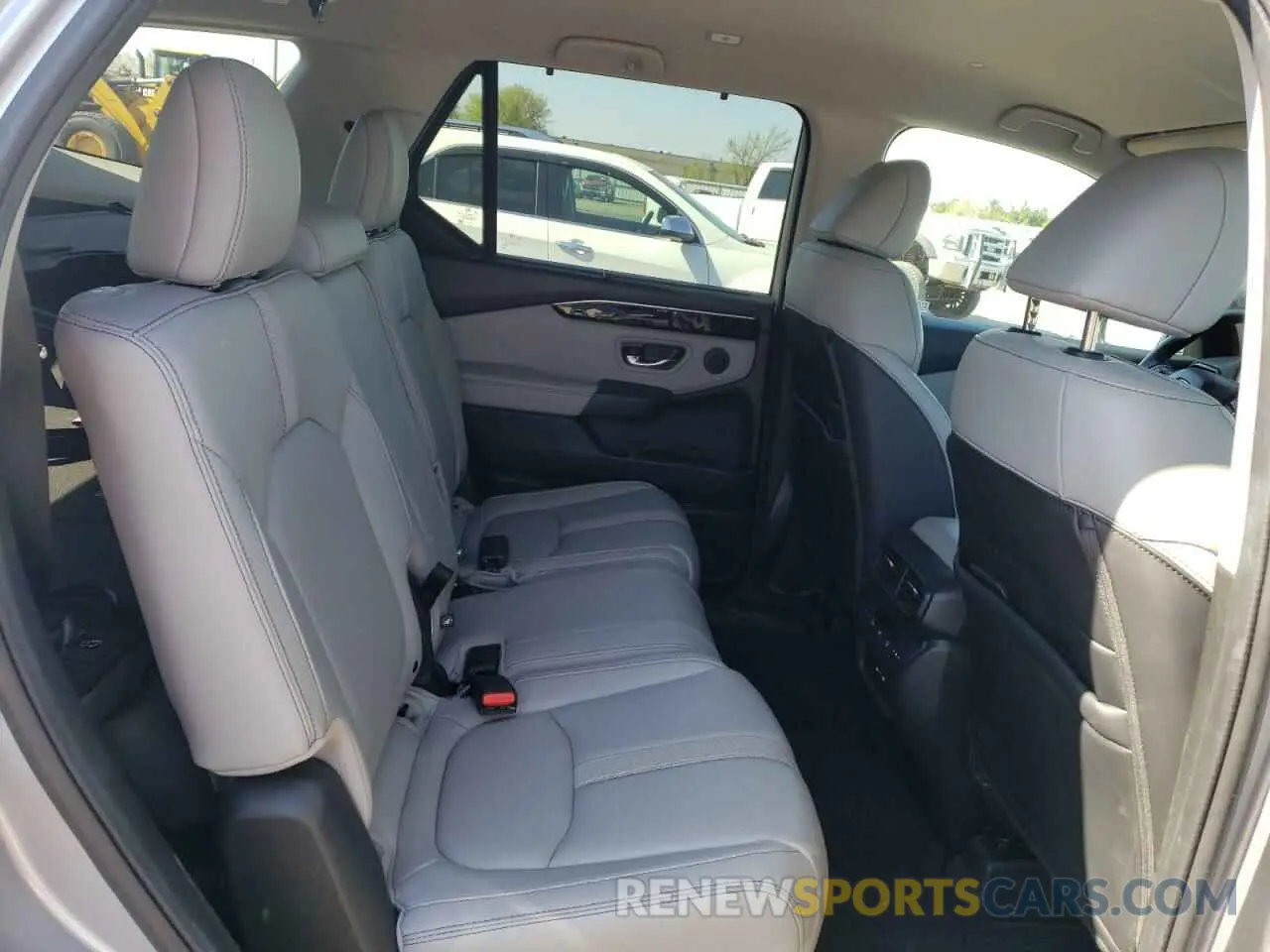 11 Фотография поврежденного автомобиля 5FNYG1H45RB027172 HONDA PILOT 2024