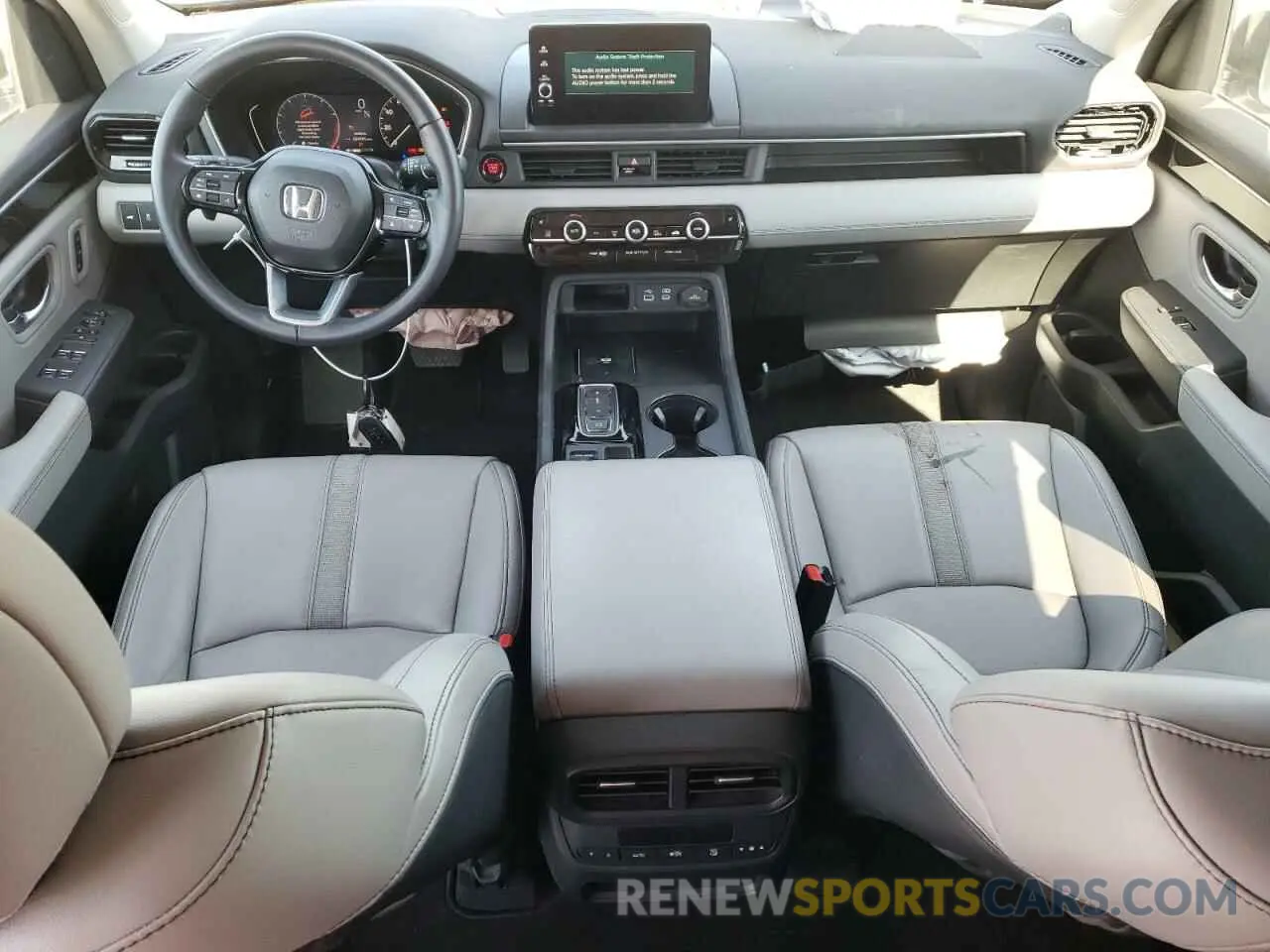 8 Фотография поврежденного автомобиля 5FNYG1H45RB027172 HONDA PILOT 2024