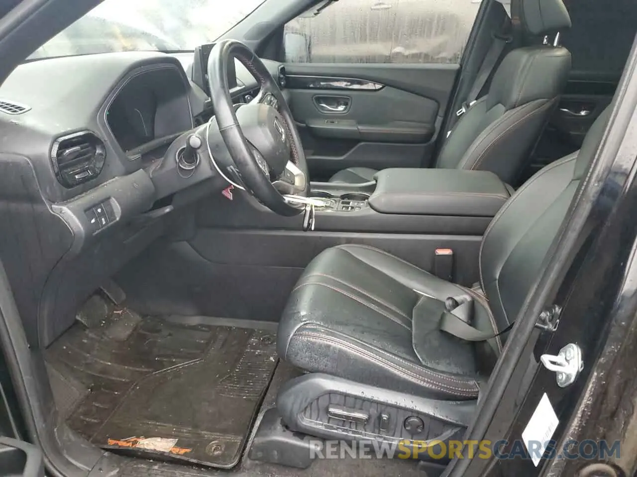 7 Photograph of a damaged car 5FNYG1H63RB021436 HONDA PILOT 2024