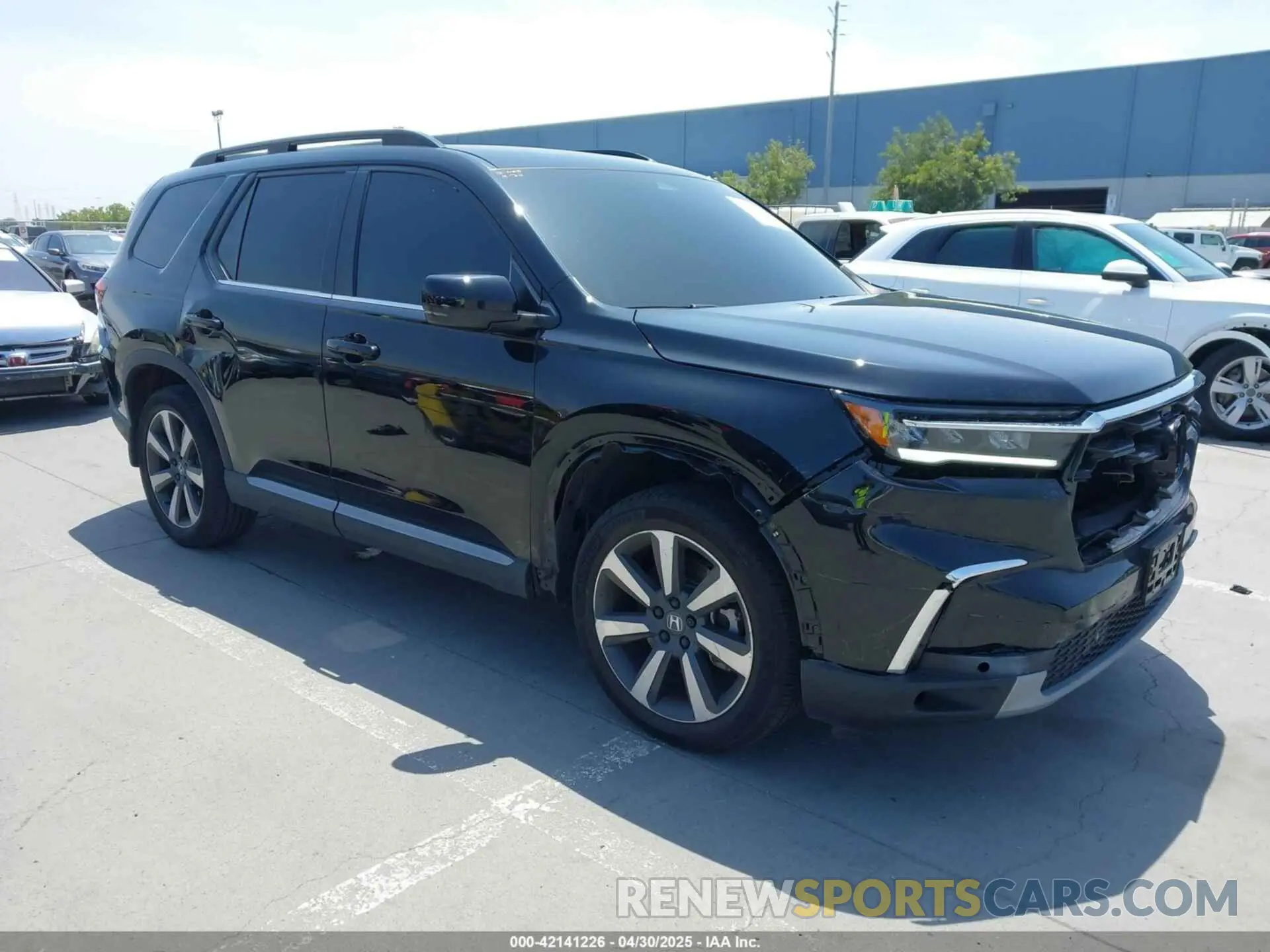 1 Photograph of a damaged car 5FNYG1H75RB038618 HONDA PILOT 2024