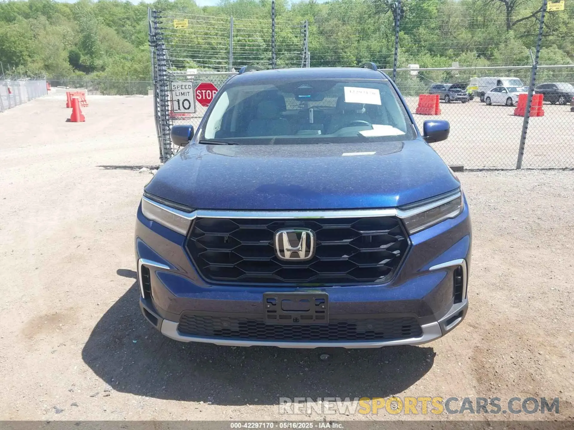 12 Photograph of a damaged car 5FNYG1H76RB026803 HONDA PILOT 2024