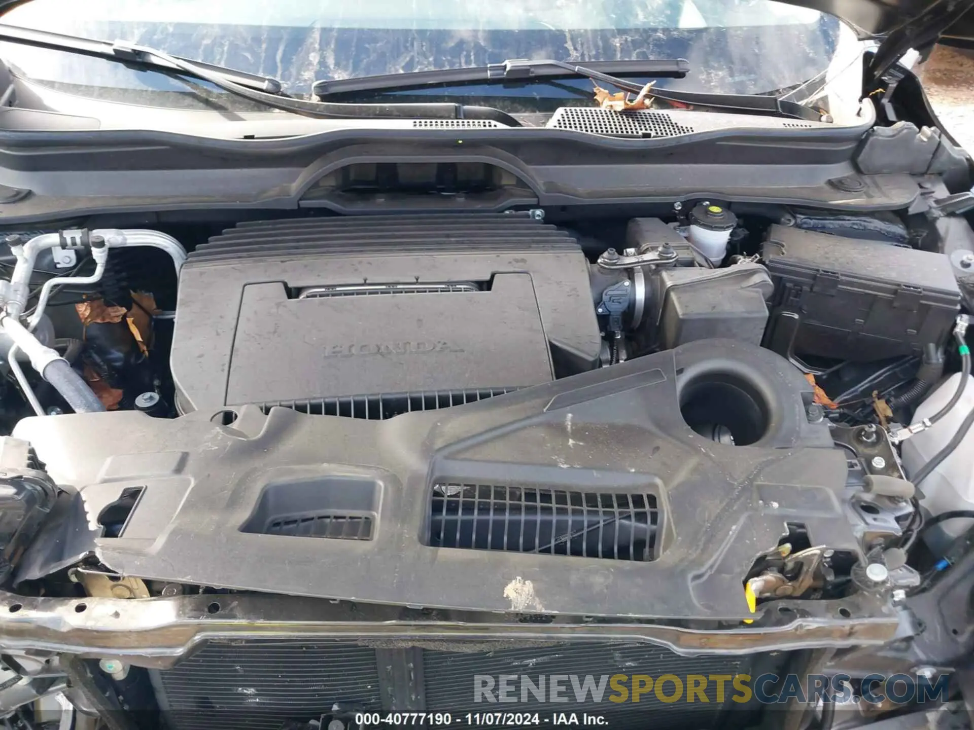 10 Photograph of a damaged car 5FNYG1H82RB013667 HONDA PILOT 2024