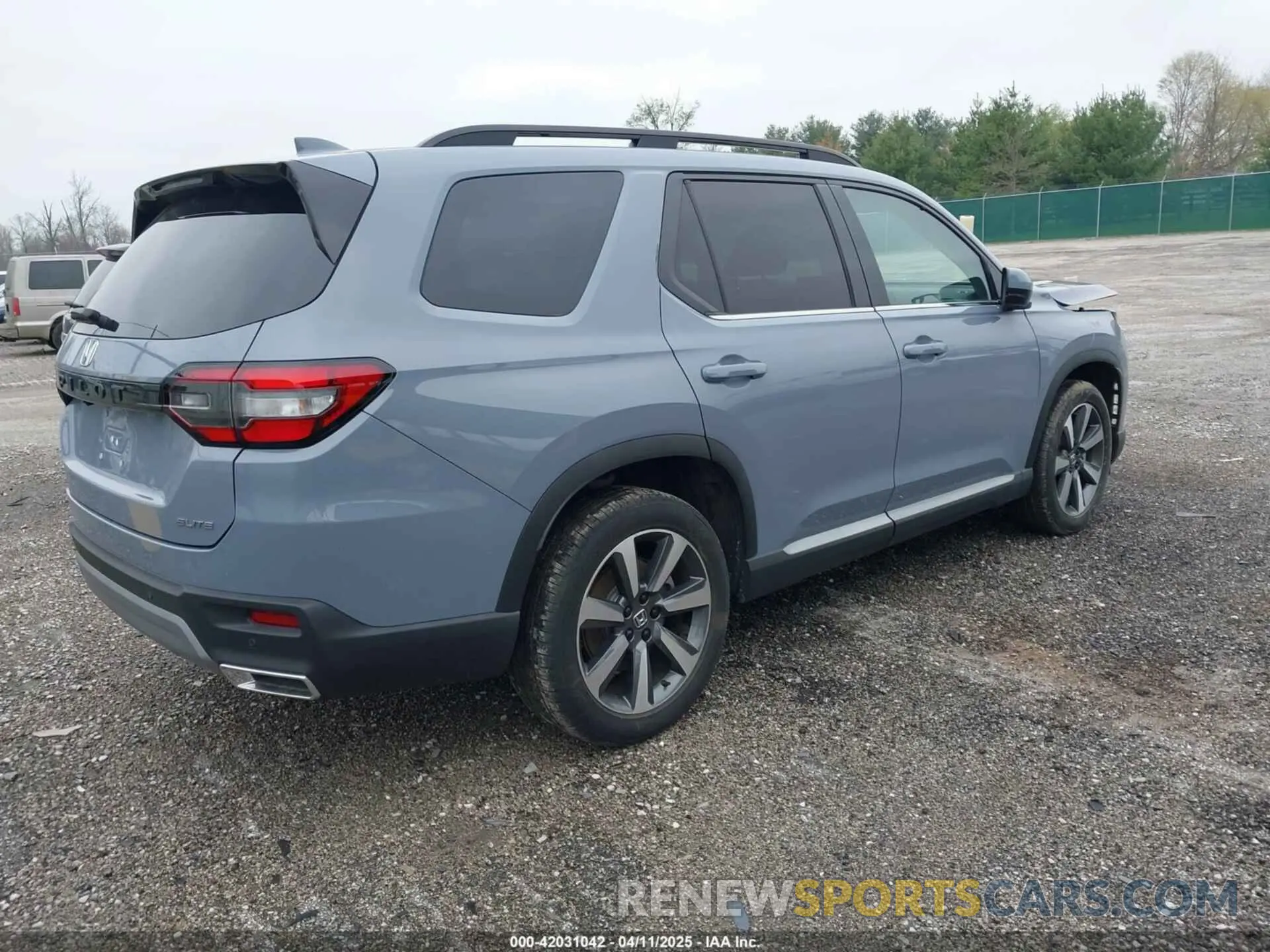 4 Фотография поврежденного автомобиля 5FNYG1H89RB028392 HONDA PILOT 2024