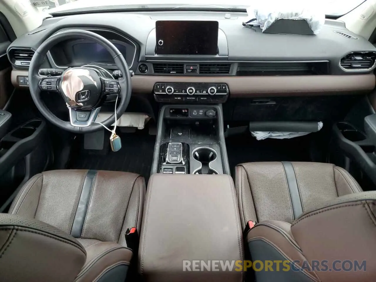 8 Фотография поврежденного автомобиля 5FNYG1H8XRB009639 HONDA PILOT 2024