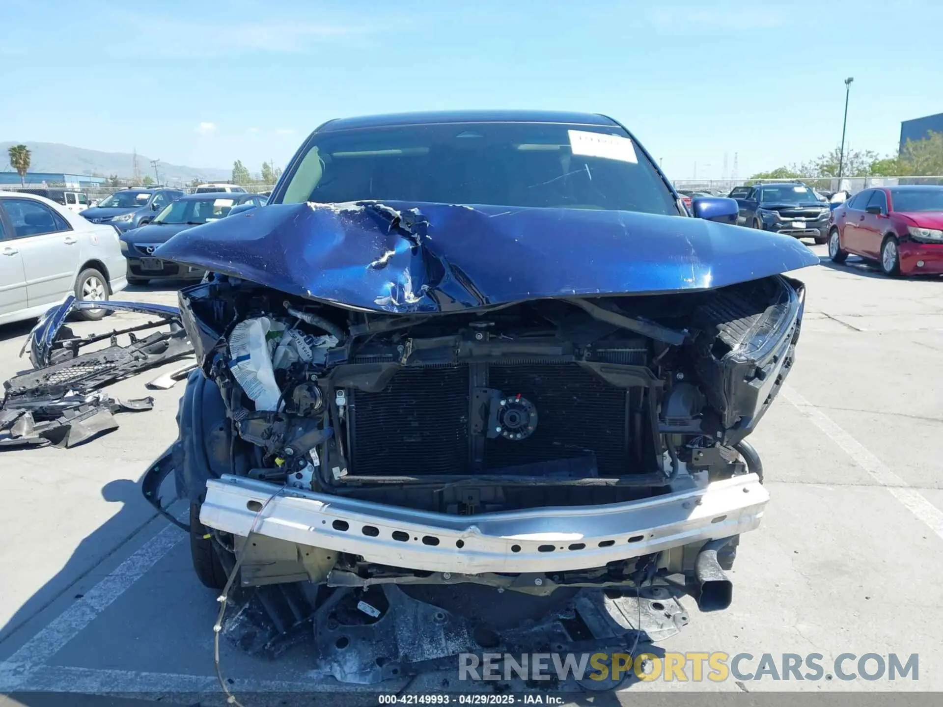 12 Фотография поврежденного автомобиля 5FNYG2H4XRB005707 HONDA PILOT 2024