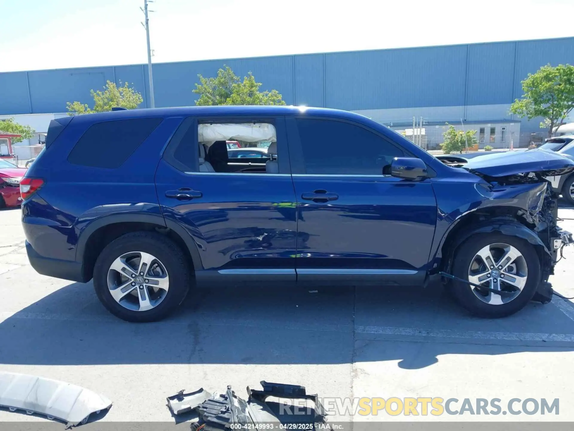 13 Фотография поврежденного автомобиля 5FNYG2H4XRB005707 HONDA PILOT 2024