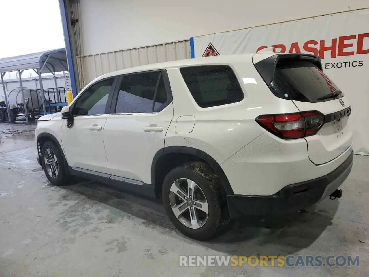 2 Photograph of a damaged car 5FNYG2H51RB012747 HONDA PILOT 2024