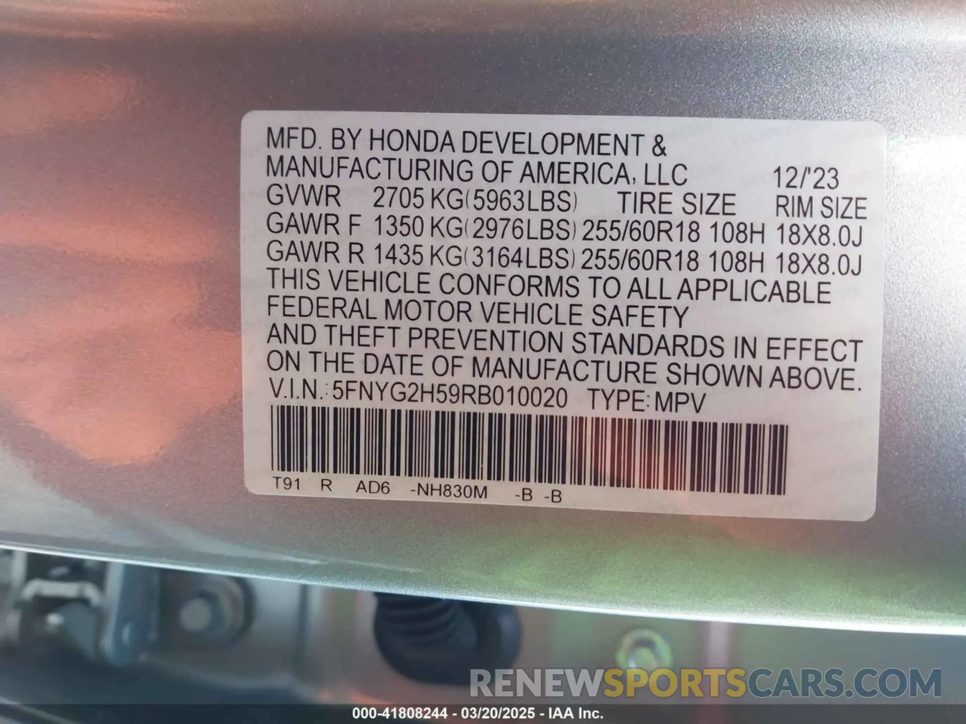 9 Photograph of a damaged car 5FNYG2H59RB010020 HONDA PILOT 2024