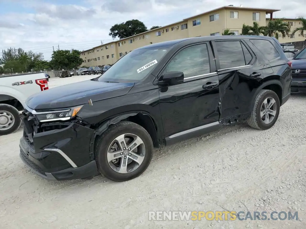 1 Photograph of a damaged car 5FNYG2H5XRB003710 HONDA PILOT 2024