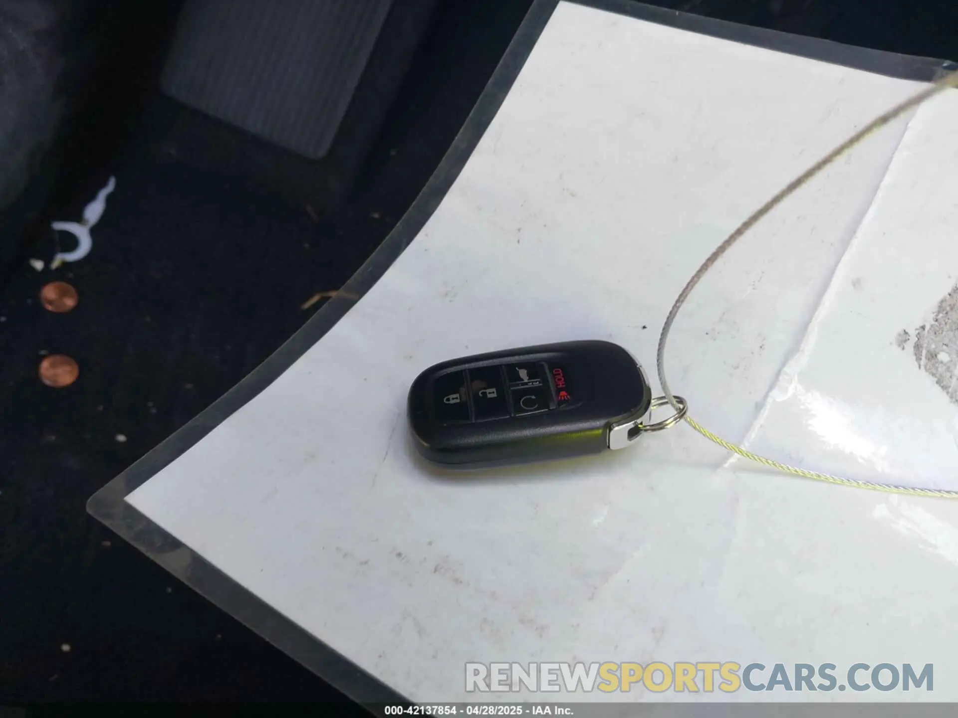 11 Photograph of a damaged car 5FNYG2H72RB016937 HONDA PILOT 2024