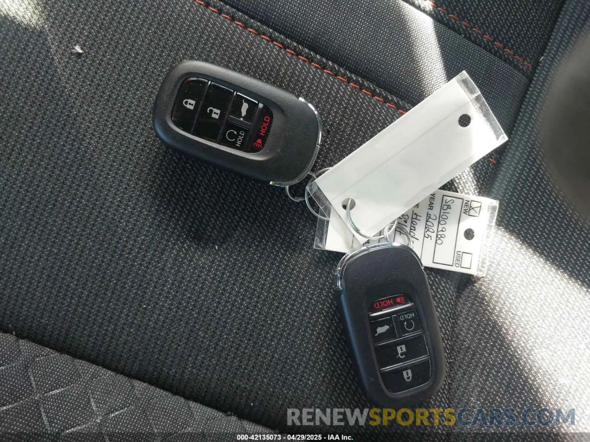 11 Photograph of a damaged car 5FNYG1H30SB100980 HONDA PILOT 2025