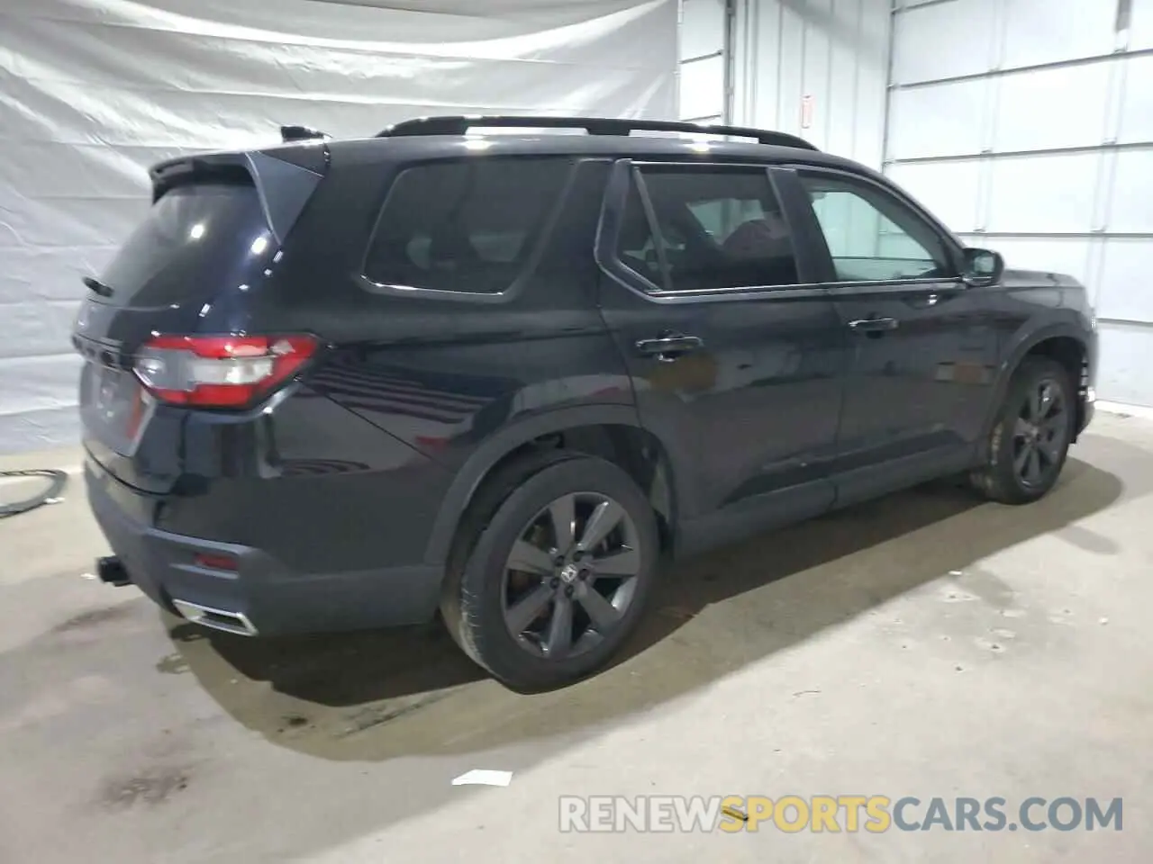 3 Photograph of a damaged car 5FNYG1H37SB036548 HONDA PILOT 2025