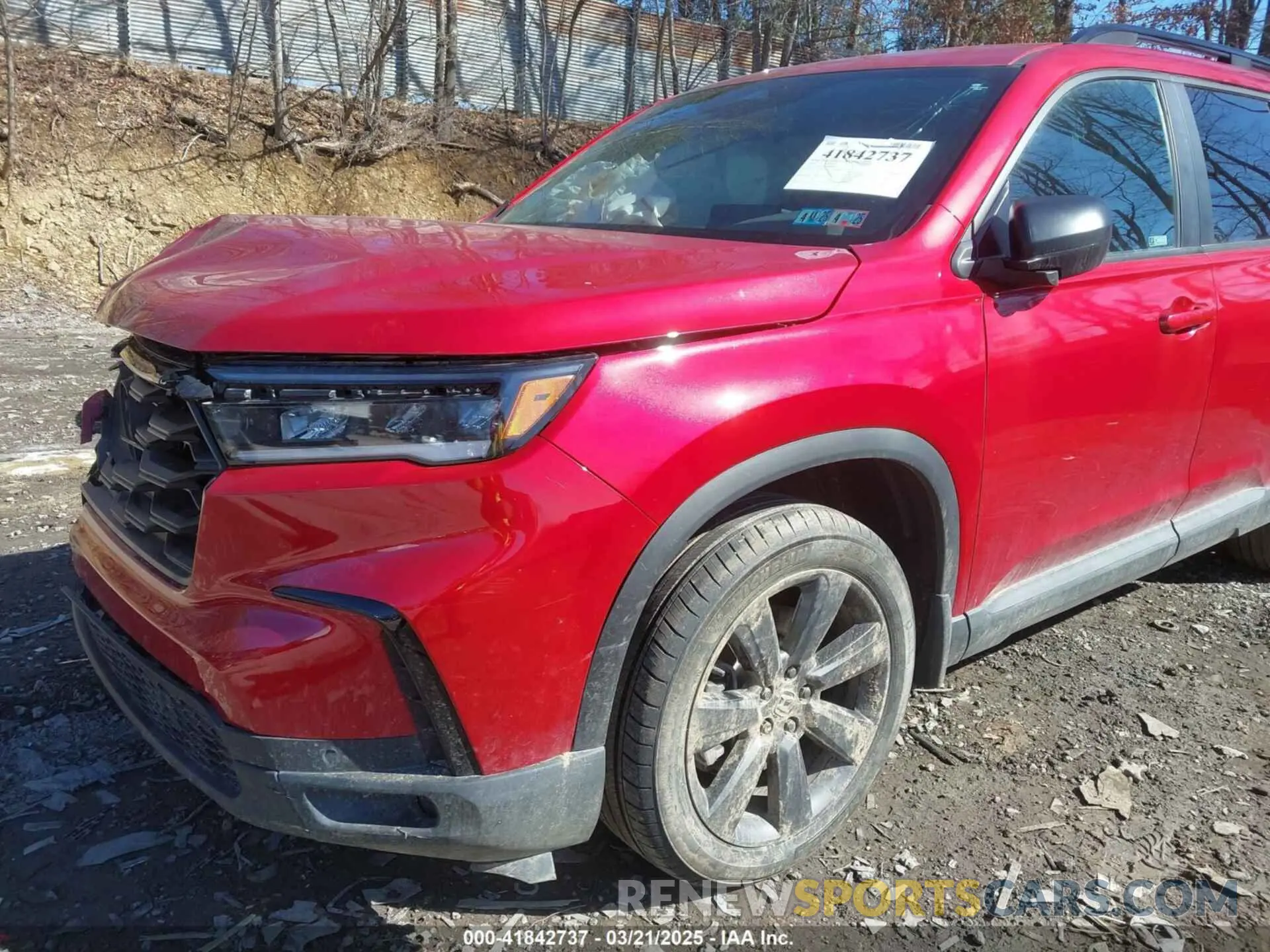 18 Фотография поврежденного автомобиля 5FNYG1H3XSB008811 HONDA PILOT 2025
