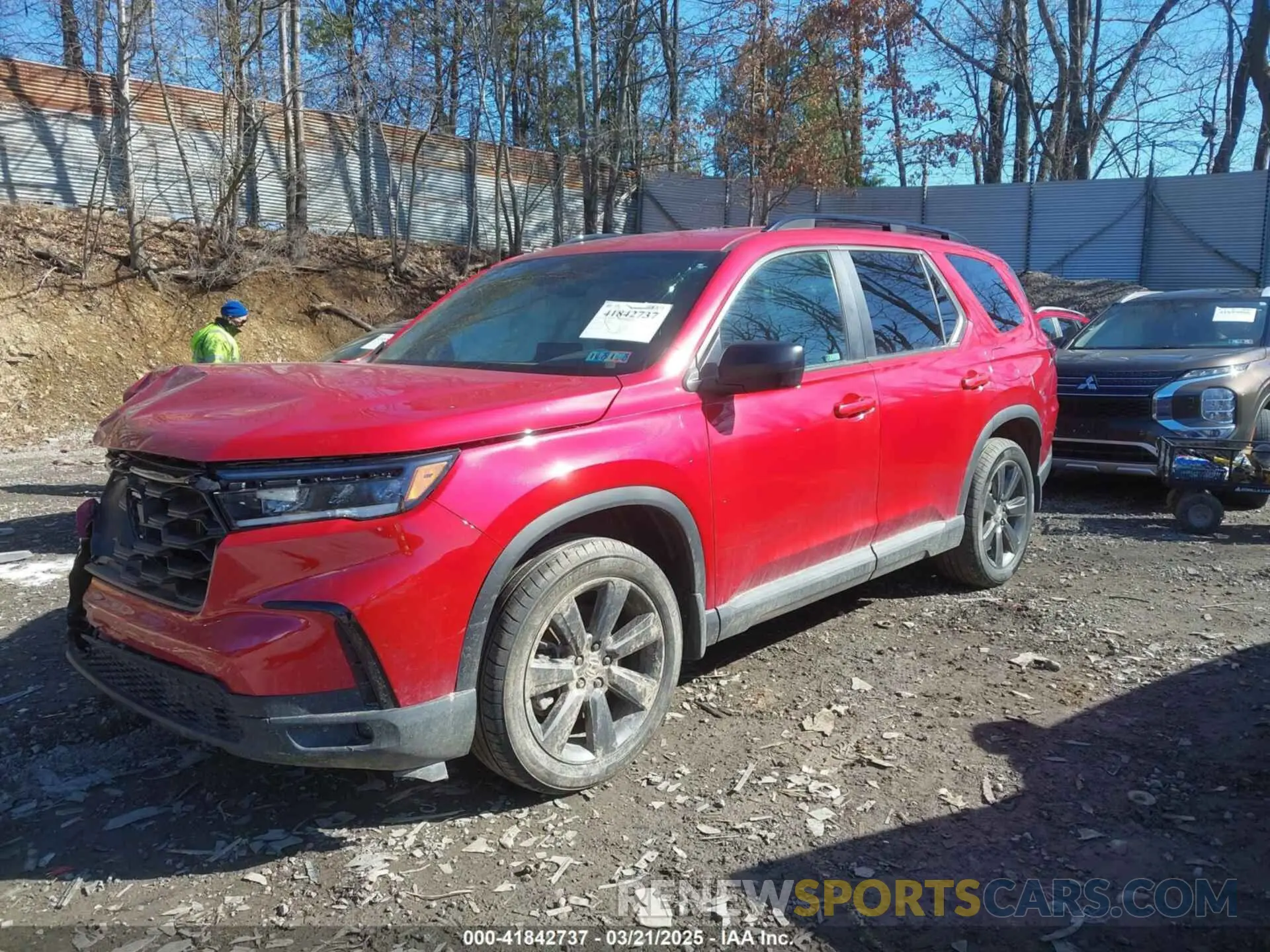 2 Фотография поврежденного автомобиля 5FNYG1H3XSB008811 HONDA PILOT 2025
