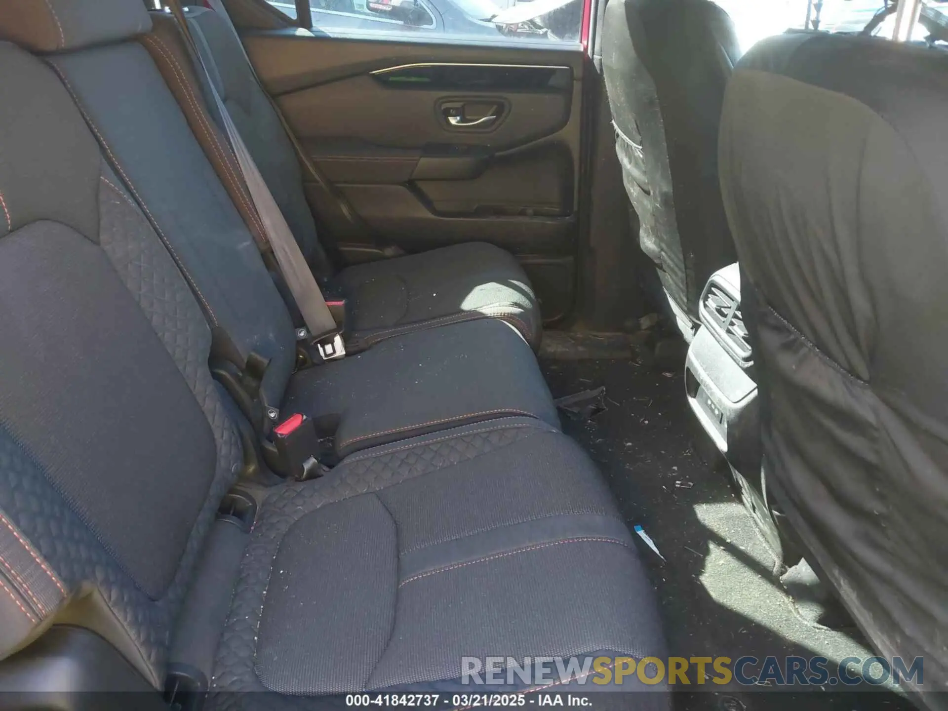 8 Фотография поврежденного автомобиля 5FNYG1H3XSB008811 HONDA PILOT 2025