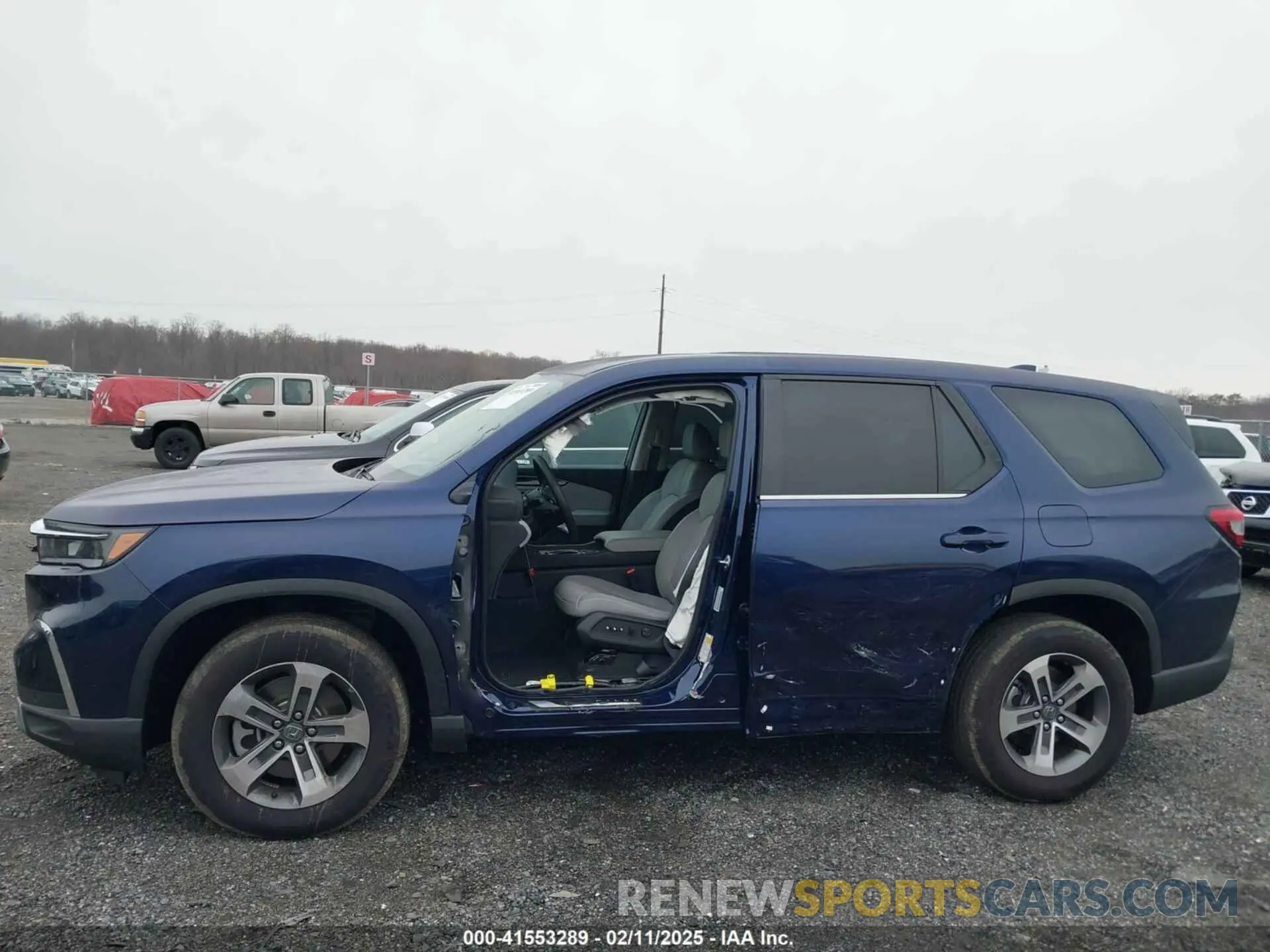 15 Фотография поврежденного автомобиля 5FNYG1H41SB073670 HONDA PILOT 2025