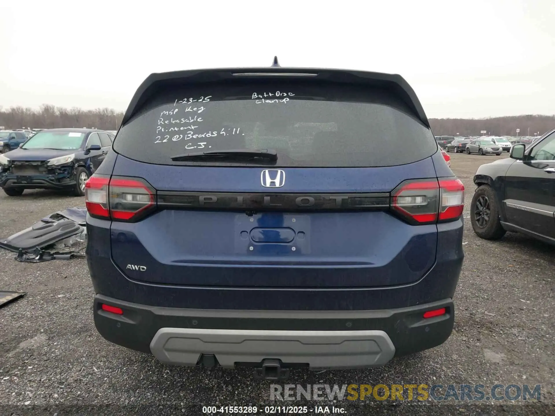17 Фотография поврежденного автомобиля 5FNYG1H41SB073670 HONDA PILOT 2025