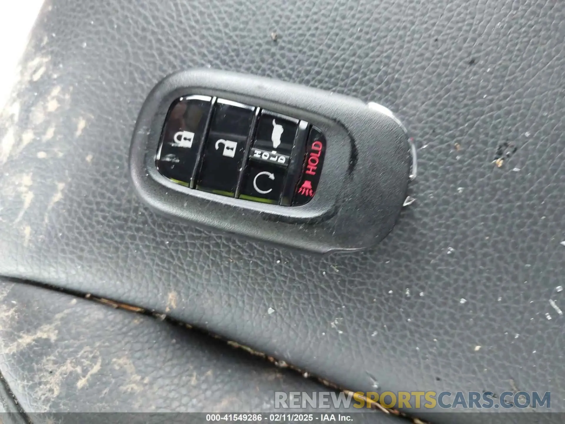 11 Photograph of a damaged car 5FNYG1H67SB039458 HONDA PILOT 2025