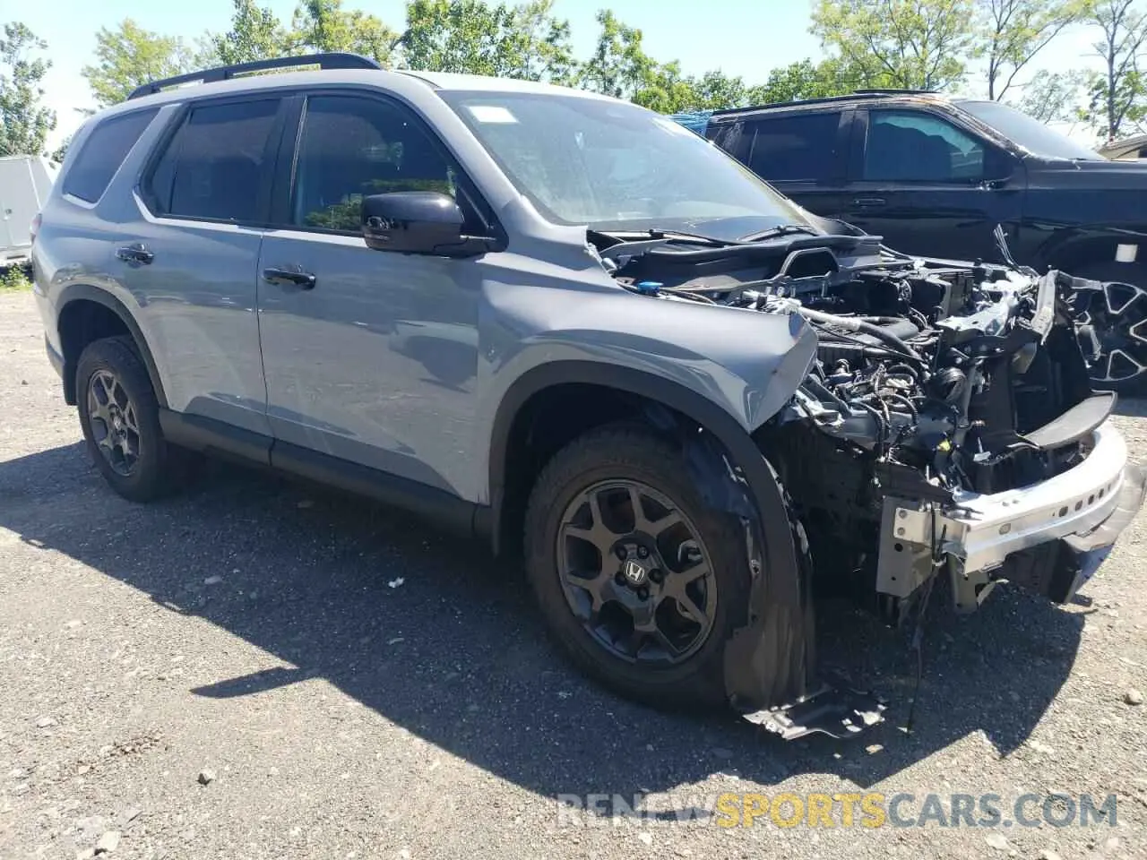 4 Photograph of a damaged car 5FNYG1H6XSB025148 HONDA PILOT 2025