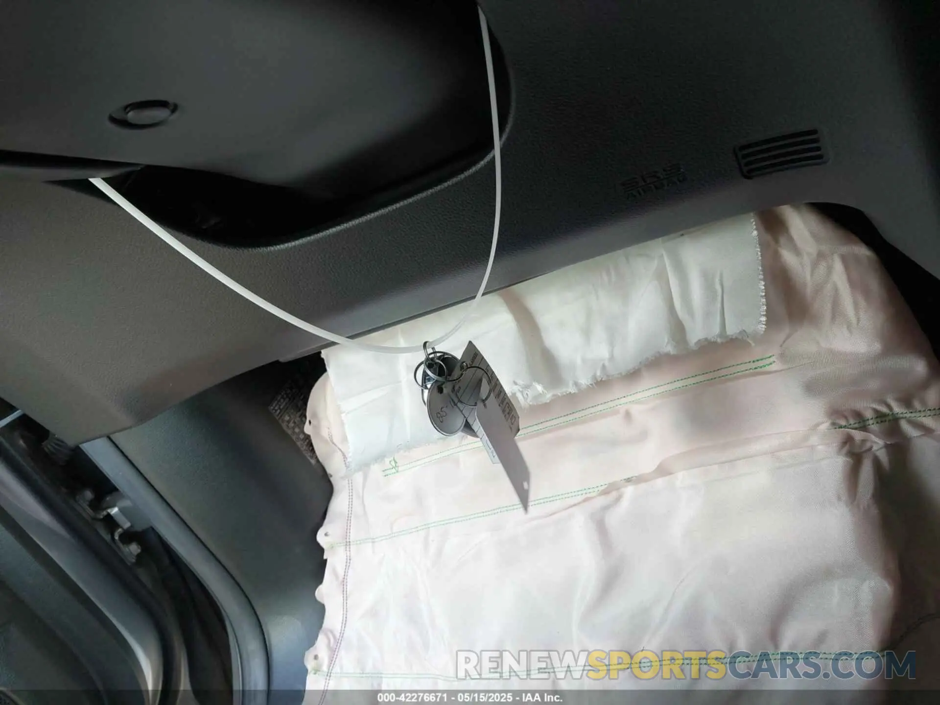 11 Photograph of a damaged car 5FNYG1H73SB026649 HONDA PILOT 2025