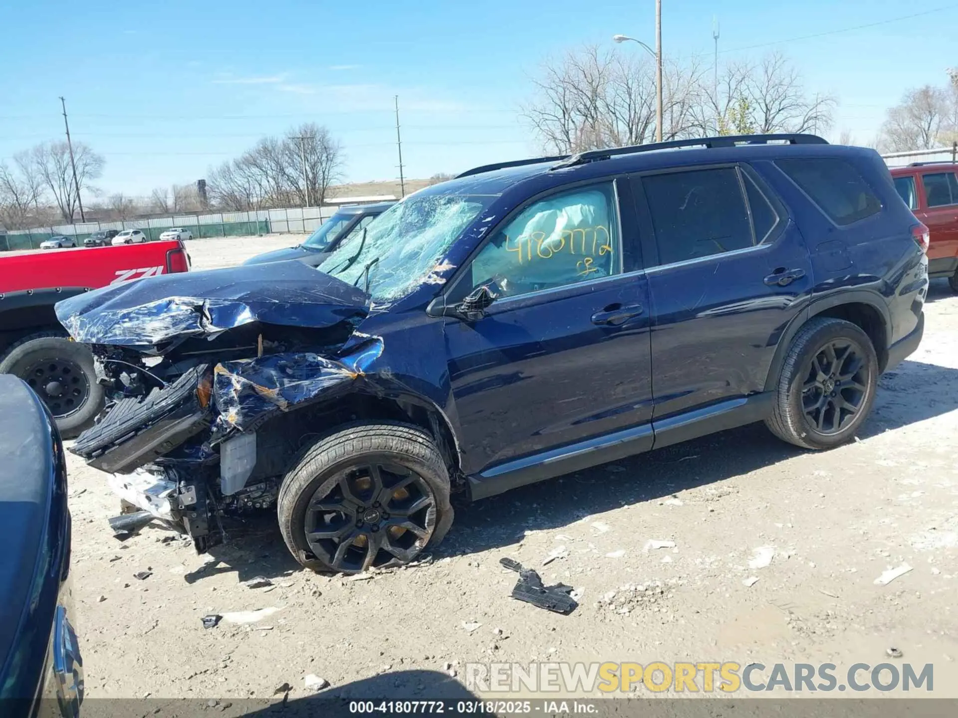 2 Фотография поврежденного автомобиля 5FNYG1H77SB091049 HONDA PILOT 2025